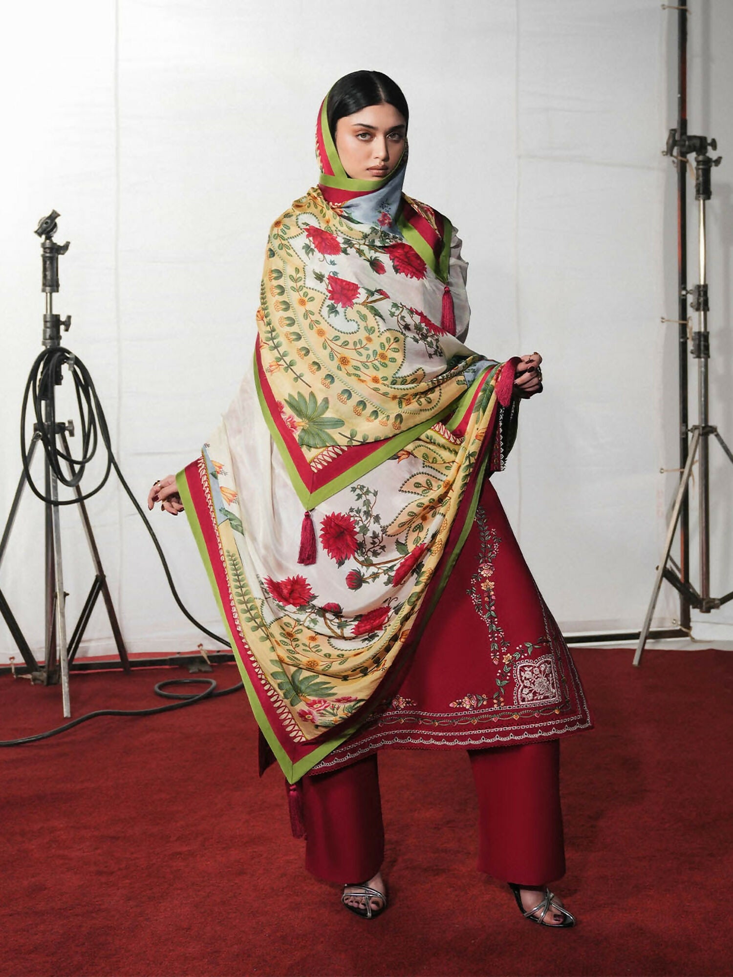 Jugnu by Hussain Rehar The Reserved View SS/Edit I Cotton Embroidered Unstitched 3-Piece Suit-Diryaz