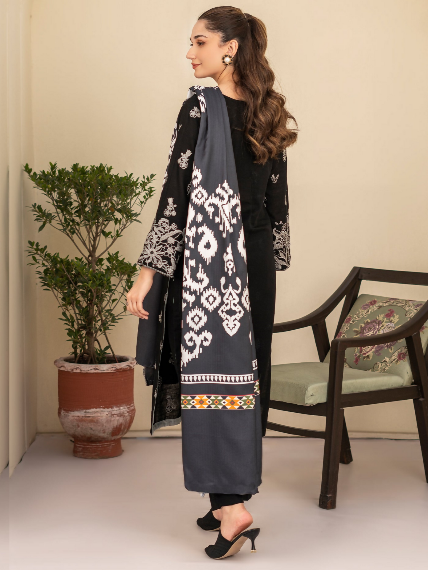 Panache Apparel Winter Basics Khaddar Embroidered Stitched Suit-Cove