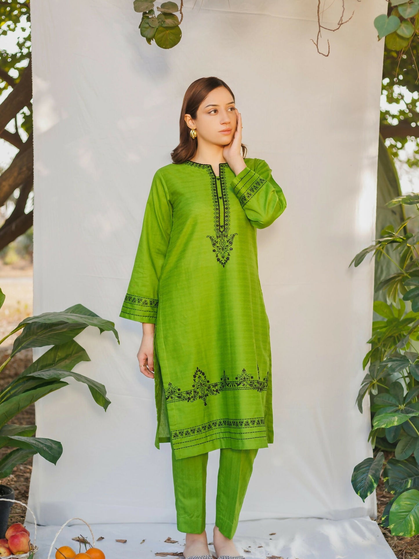 MAK Fashion Dobby Lawn Embroidered Co-Ord Set-Gina Pine