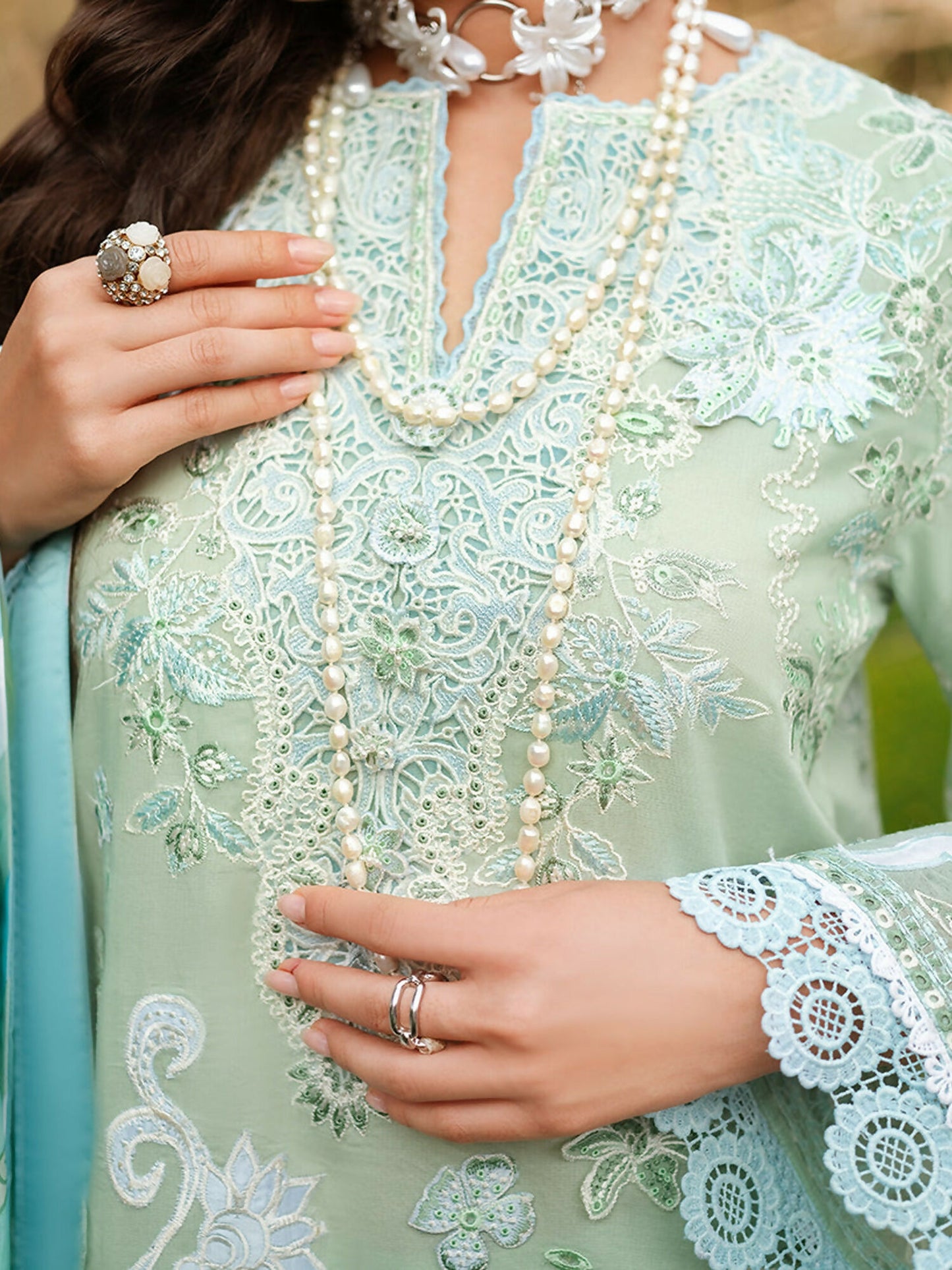 Mushq A Moi Luxury Lawn Embroidered Unstitched 3-Piece Suit-Love Escape