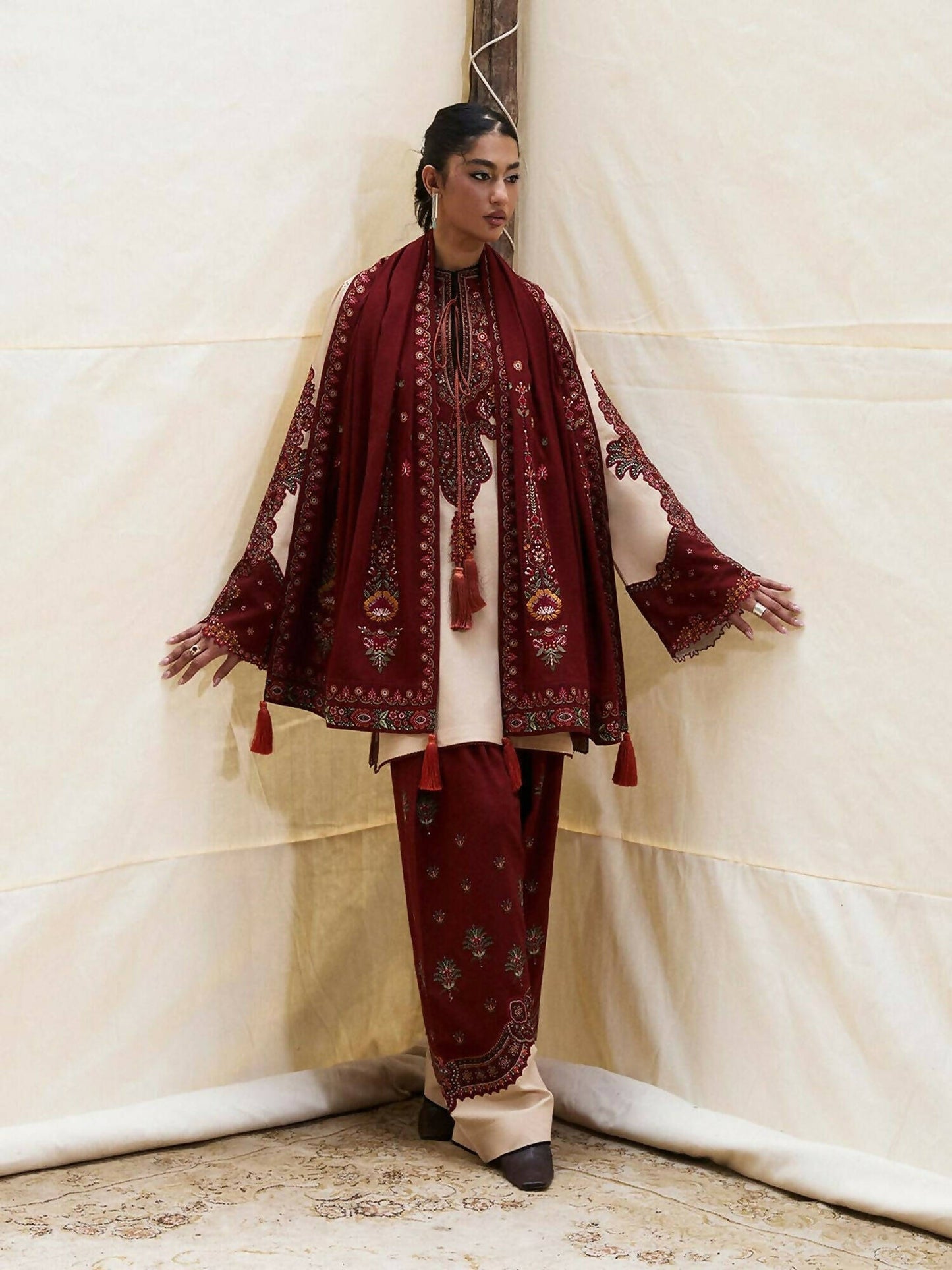 Jugnu By Hussain Rehar AW'25 Edit I Karandi Embroidered Stitched 2-Piece Suit-Bareen