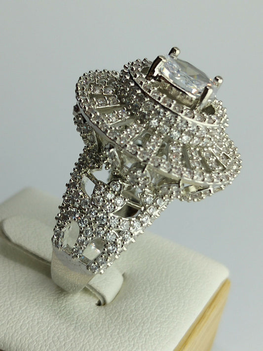 H&A Jewellery One Carat Adjustable Ring