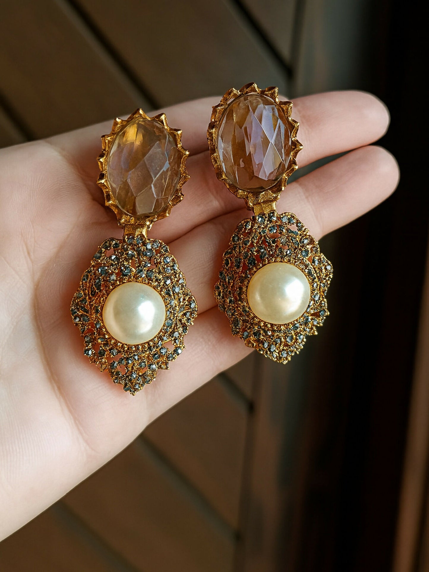 Durwaj's Statement Earrings-DW-023