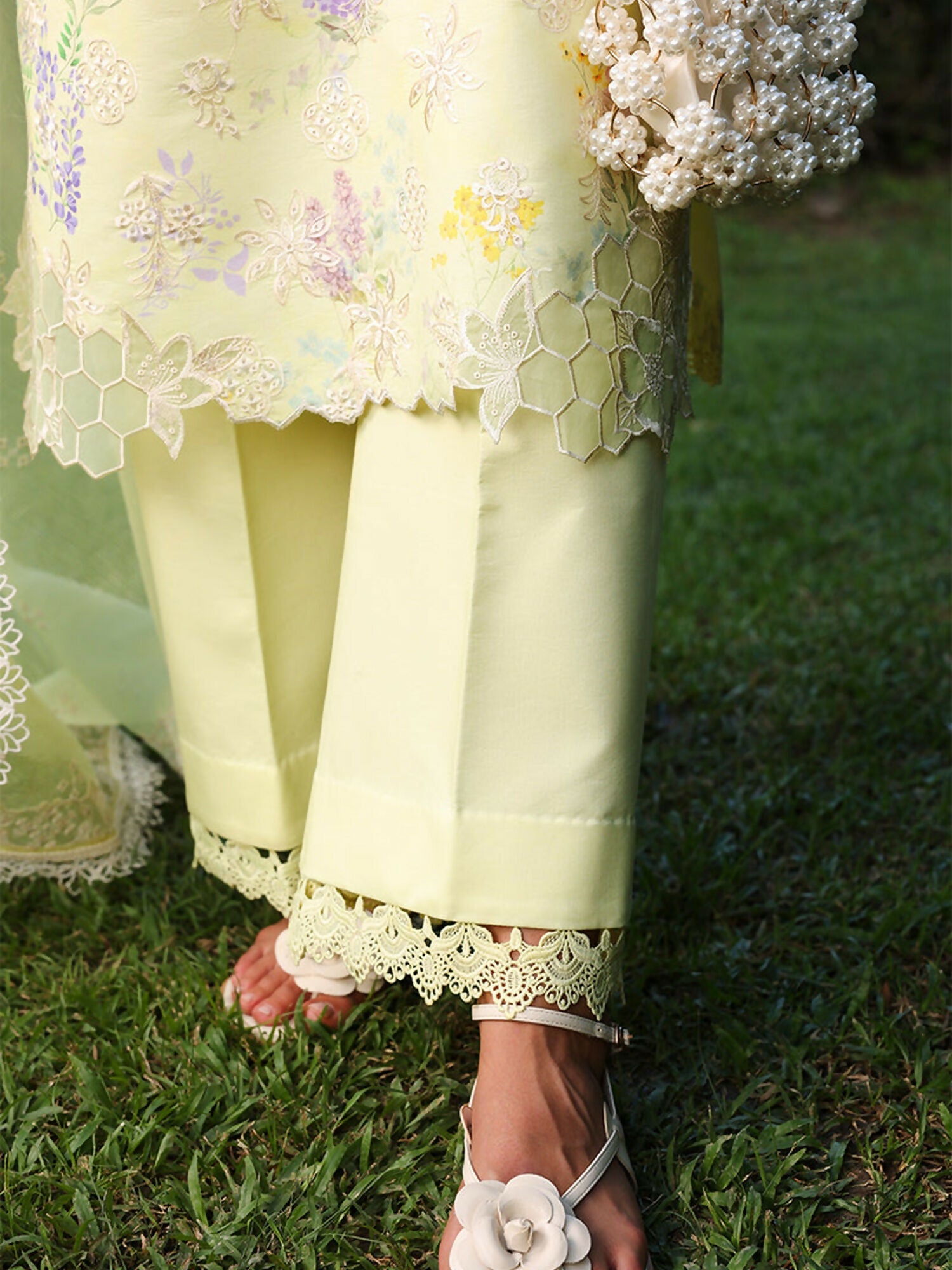Rang Rasiya Florence Summer Edit'26 Lawn Embroidered Unstitched 3-Piece Suit-Misha