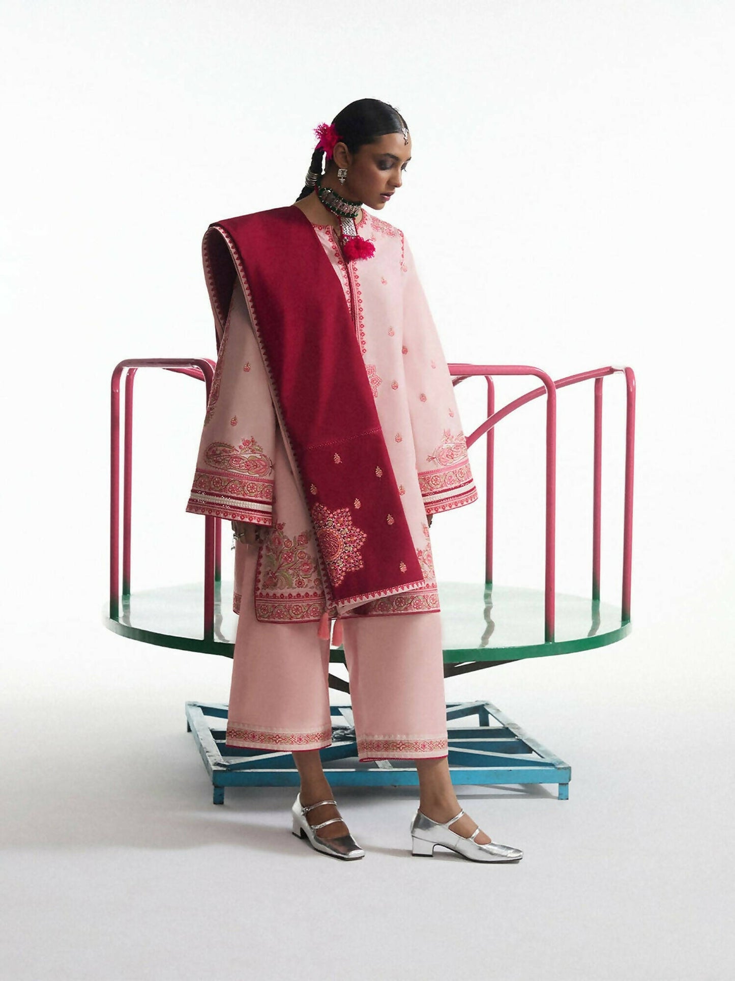 Jugnu by Hussain Rehar Lawn Embroidered Scarf-Giti