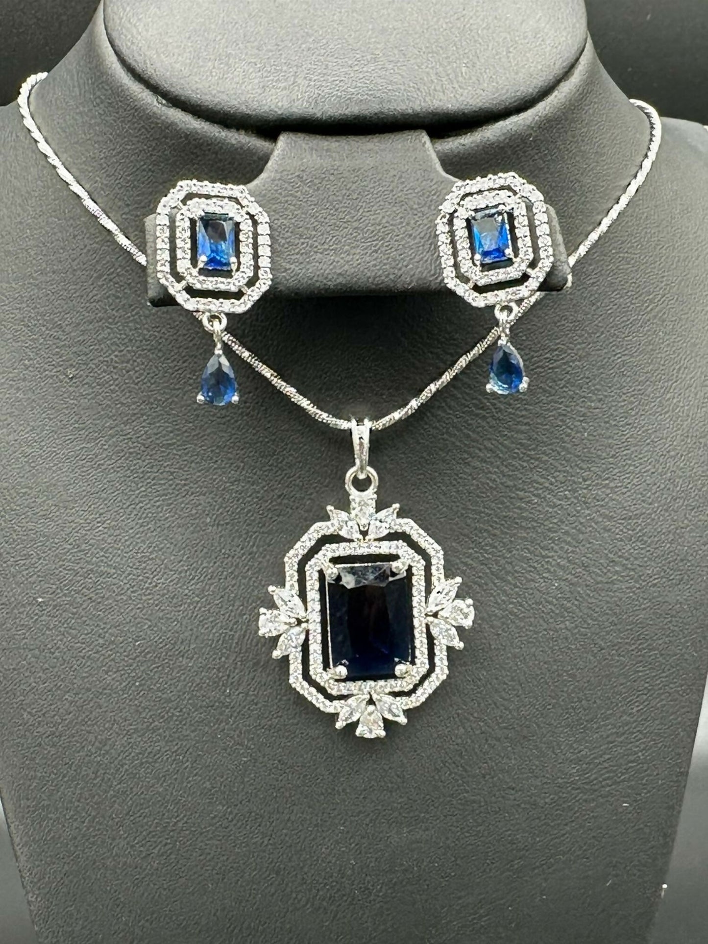 H&A Jewellery One Carat Silver Rhodium Plated Jewellery Set