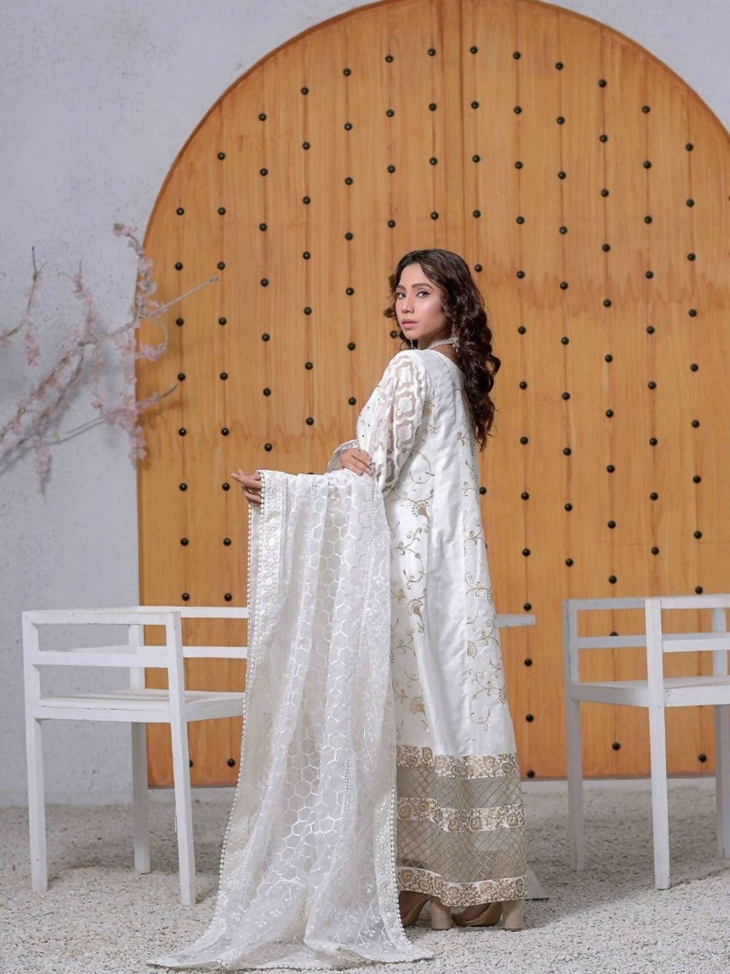 Ruby's Couture Ashiyana Khadi Net Embroidered Pishwas-Agha Jaan