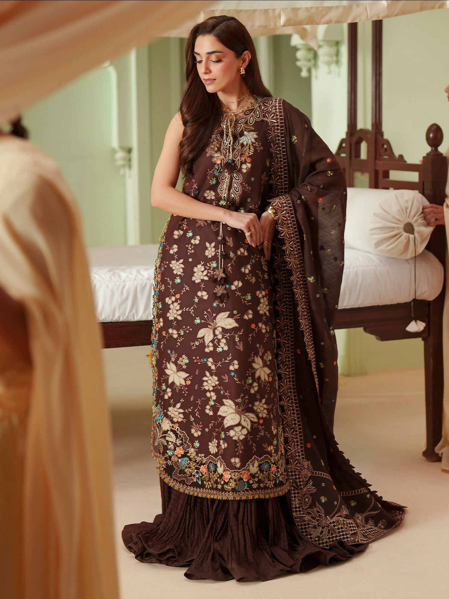 Binilyas Mashriq Luxury Lawn'26 Embroidered Unstitched 3-Piece Suit-D-117-B