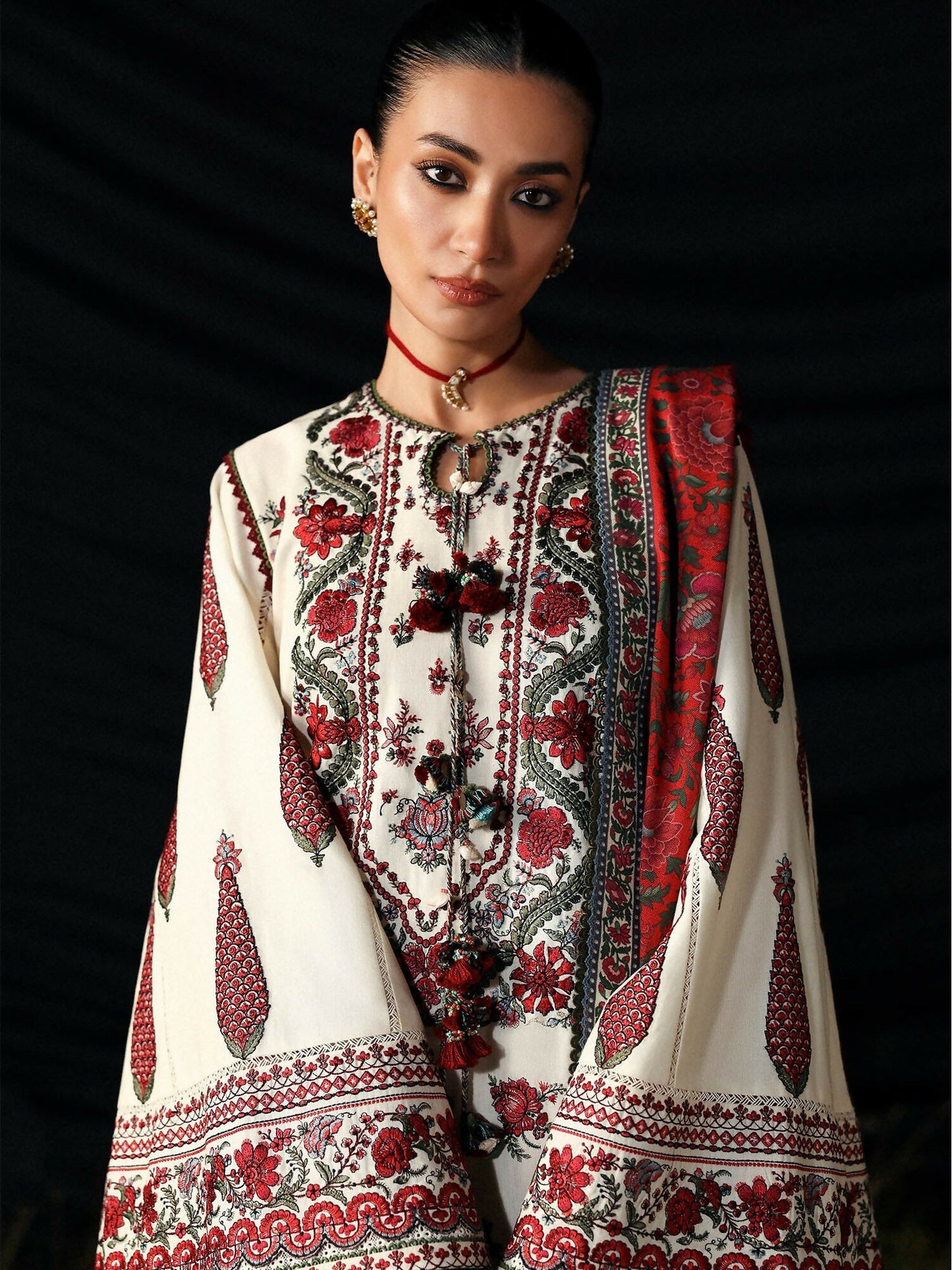 Hussain Rehar Khaddar'25 Embroidered Unstitched 3-Piece Suit-Gulban