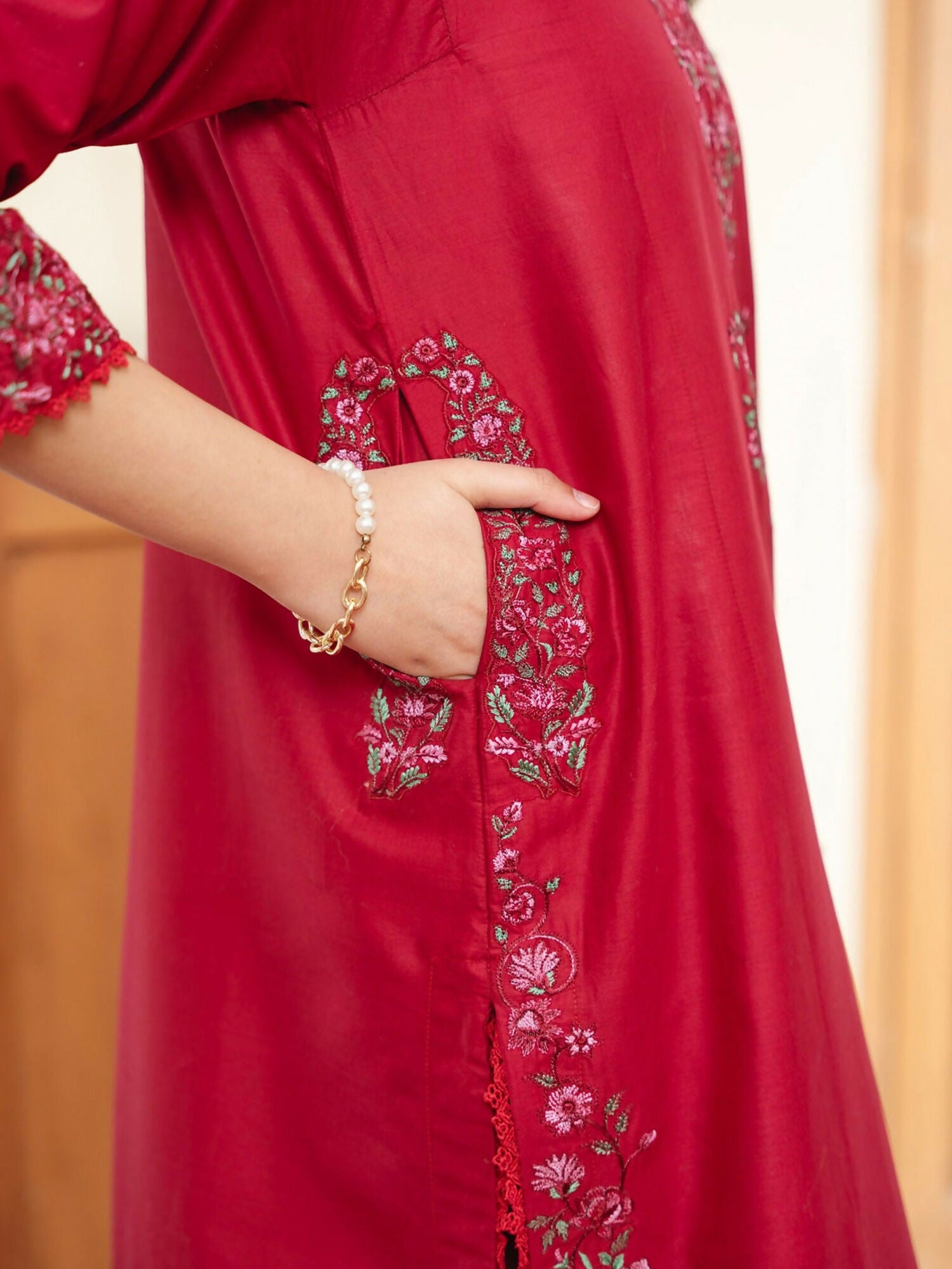 Mannat Clothing Lawn Embroidered Stitched Suit-Carmine