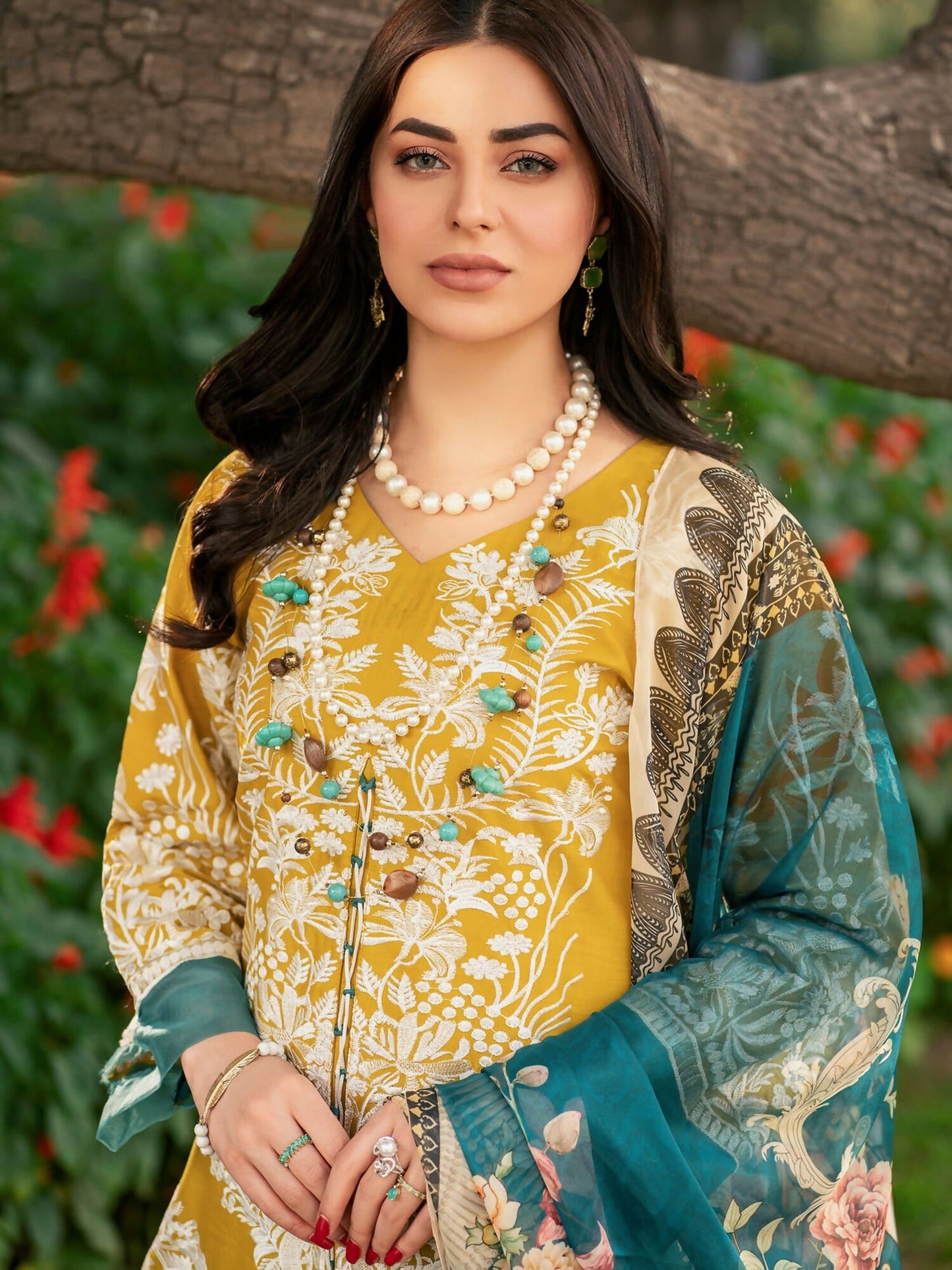 Panache Apparel Lawn Embroidered Stitched 2-Piece Suit-Florid Haven