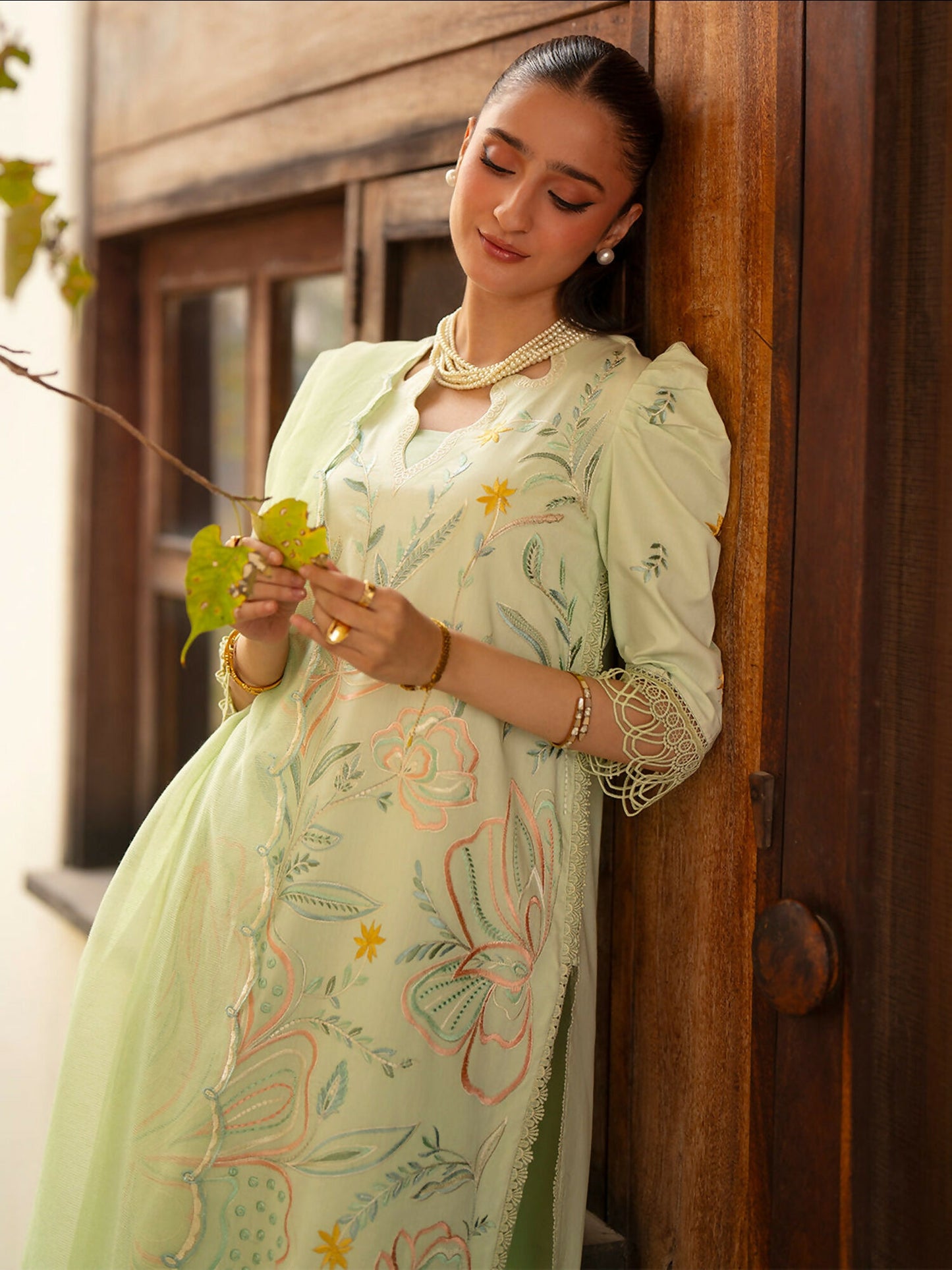 Mahnur Angan Lawn'26 Embroidered Unstitched 3-Piece Suit-AN-012