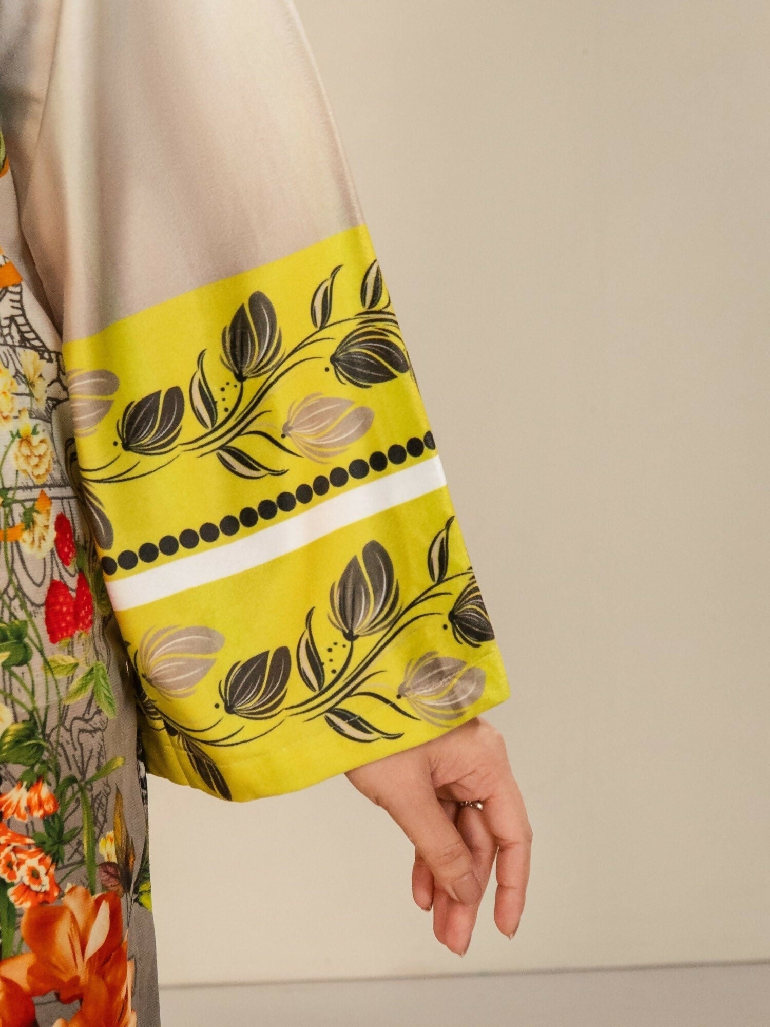 Stylish Collection Velvet Vogue Printed Co-Ord Set-Butterfly Bold