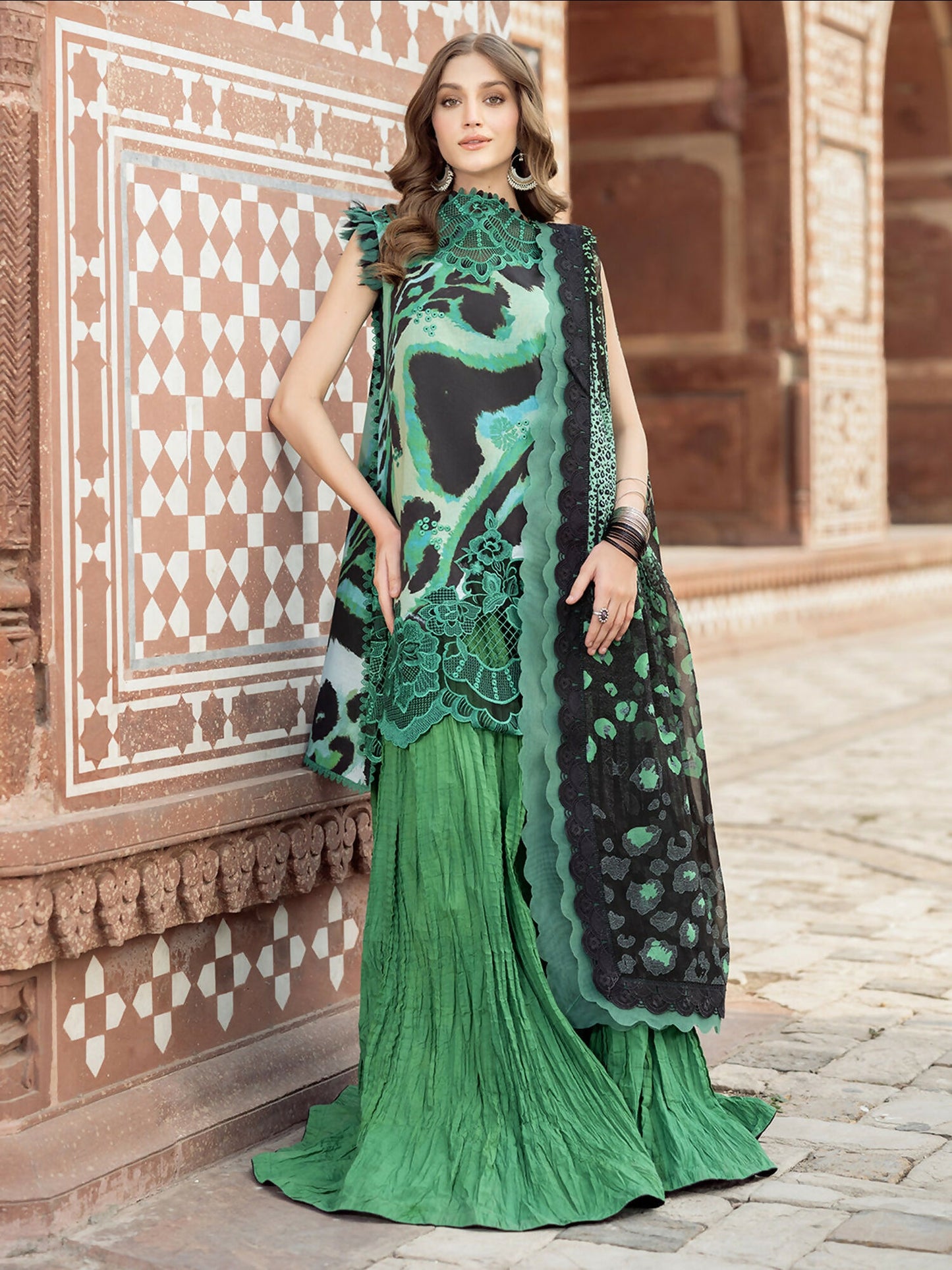 Binilyas Naqsh Naaz Luxury Lawn Embroidered Unstitched 3-Piece Suit-2086-A