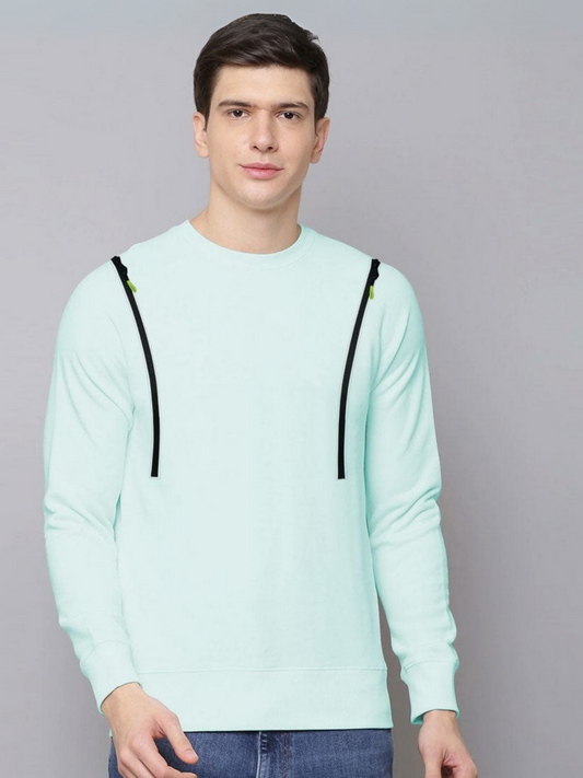 Funky’s men’s sweatshirt made from French terry fabric featuring crew neck, ribbed cuffs and bottom, with front zips on both sides for a high street fashion look.