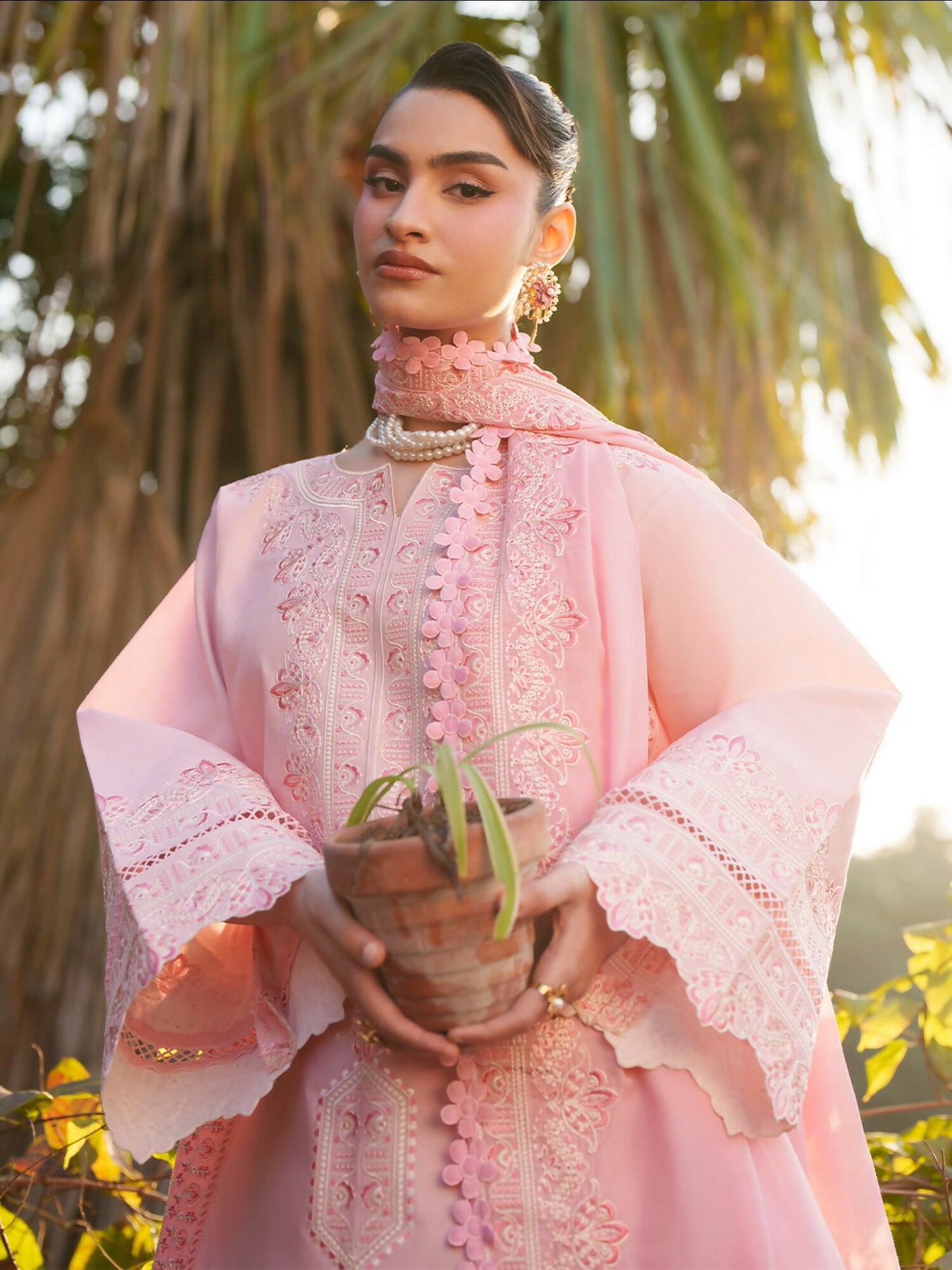 Mahnur Fiona Lawn'26 Embroidered Unstitched 3-Piece Suit-F-13