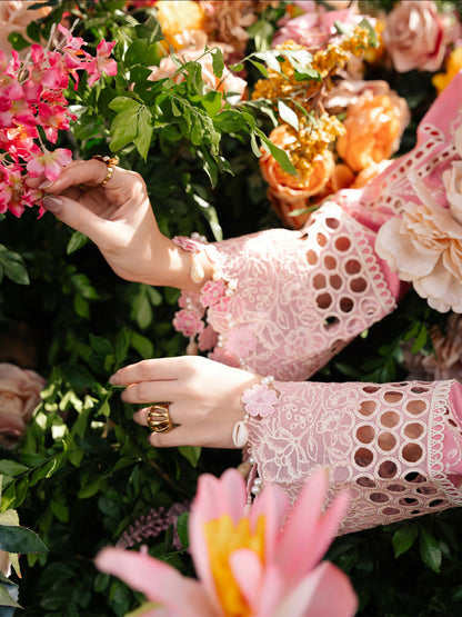 Mahnur Secret Garden Karandi Embroidered Unstitched 3-Piece Suit–SG-004