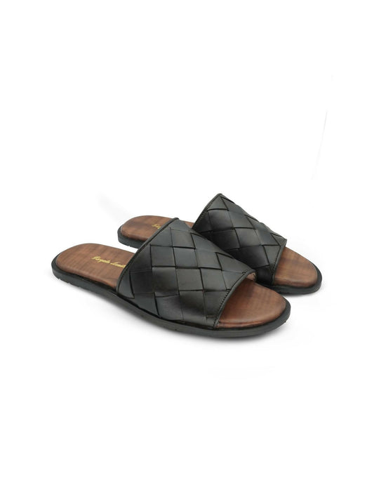 Men's cow leather slippers by Royale Leather with 450-gram lightweight design and durable rubber sole, ideal for casual and indoor wear.