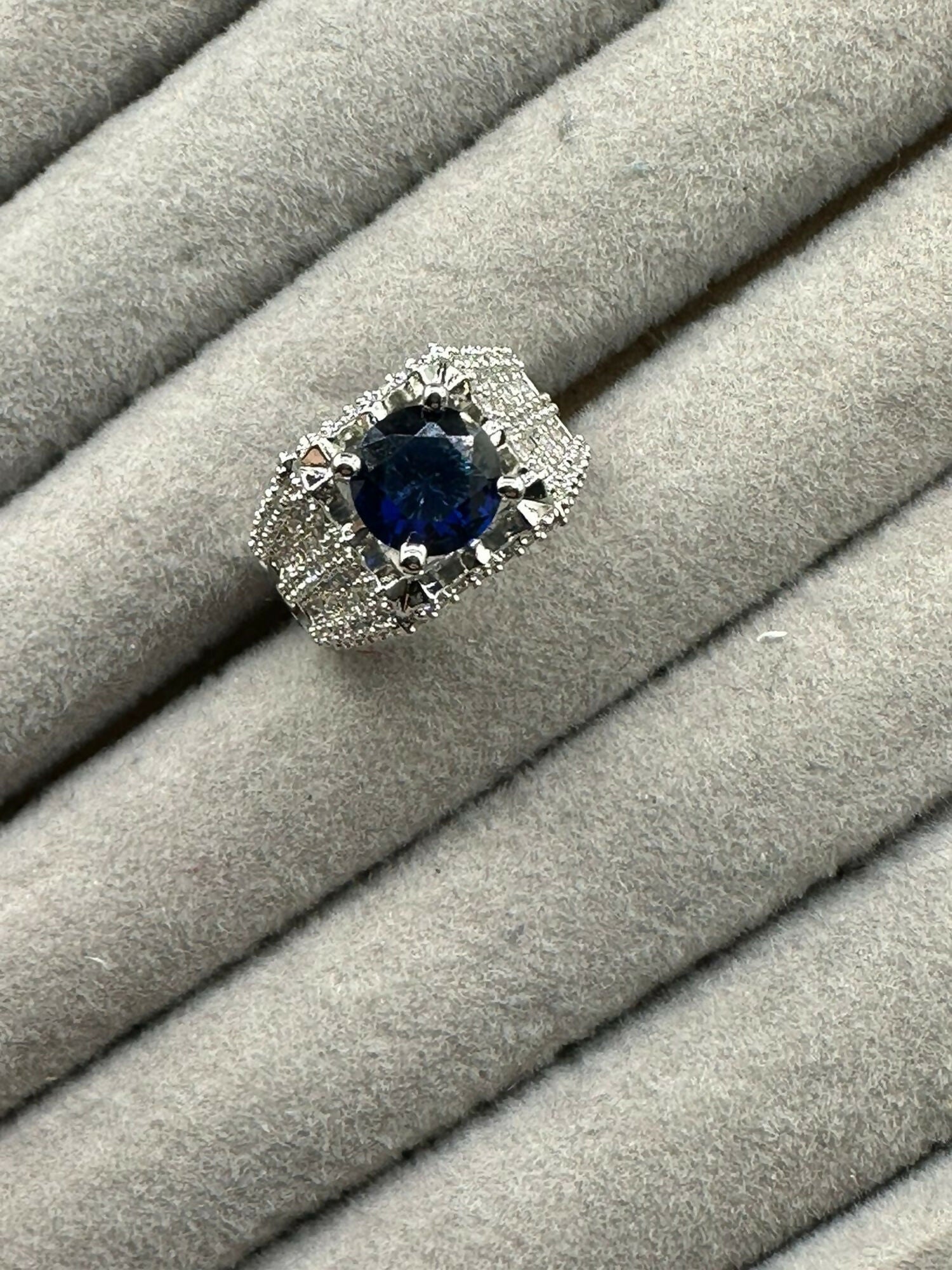 H&A Jewellery Adjustable Ring