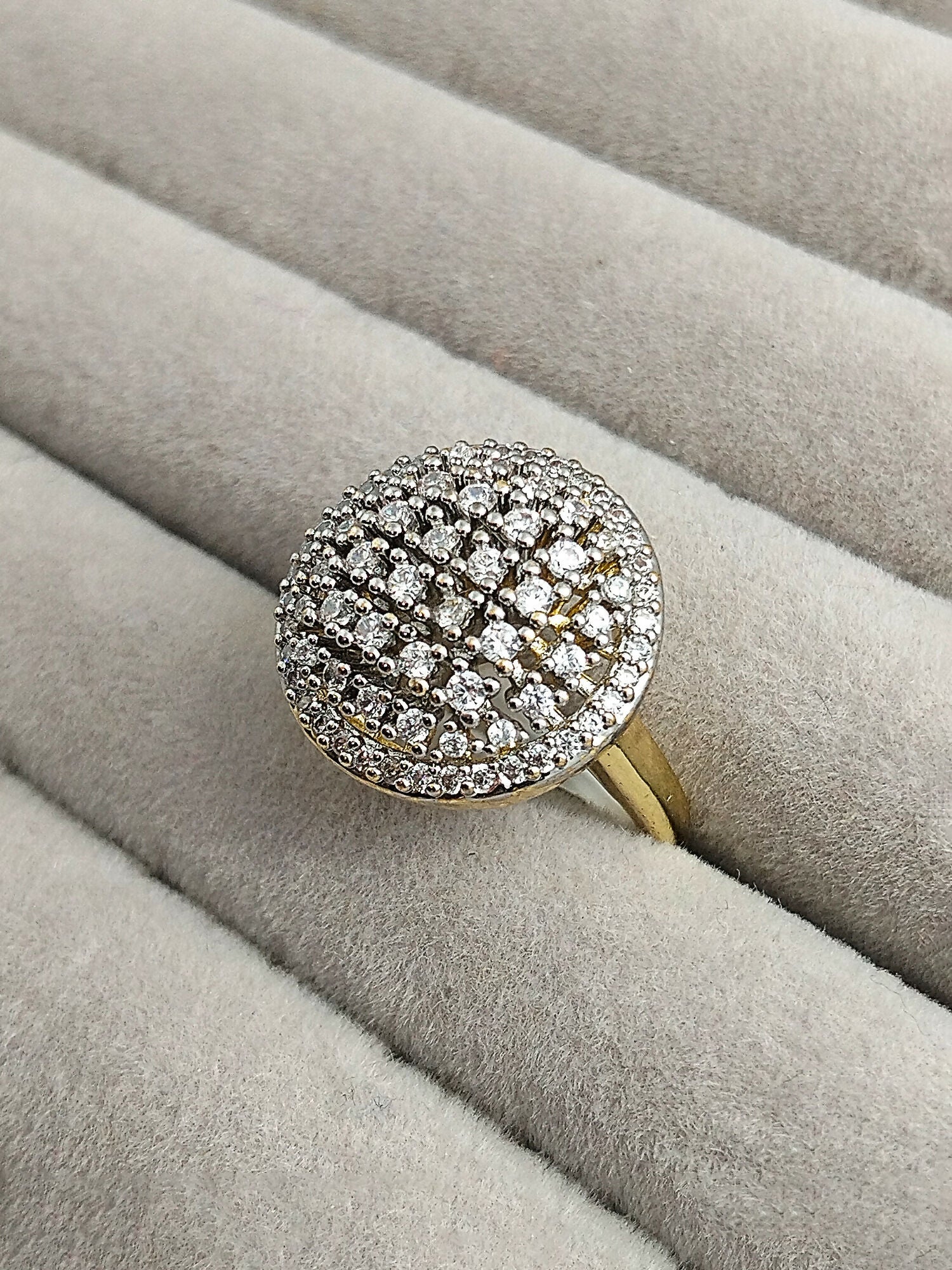 H&A Jewellery 18K gold polished zircon diamond cluster ring with baguette and round stones