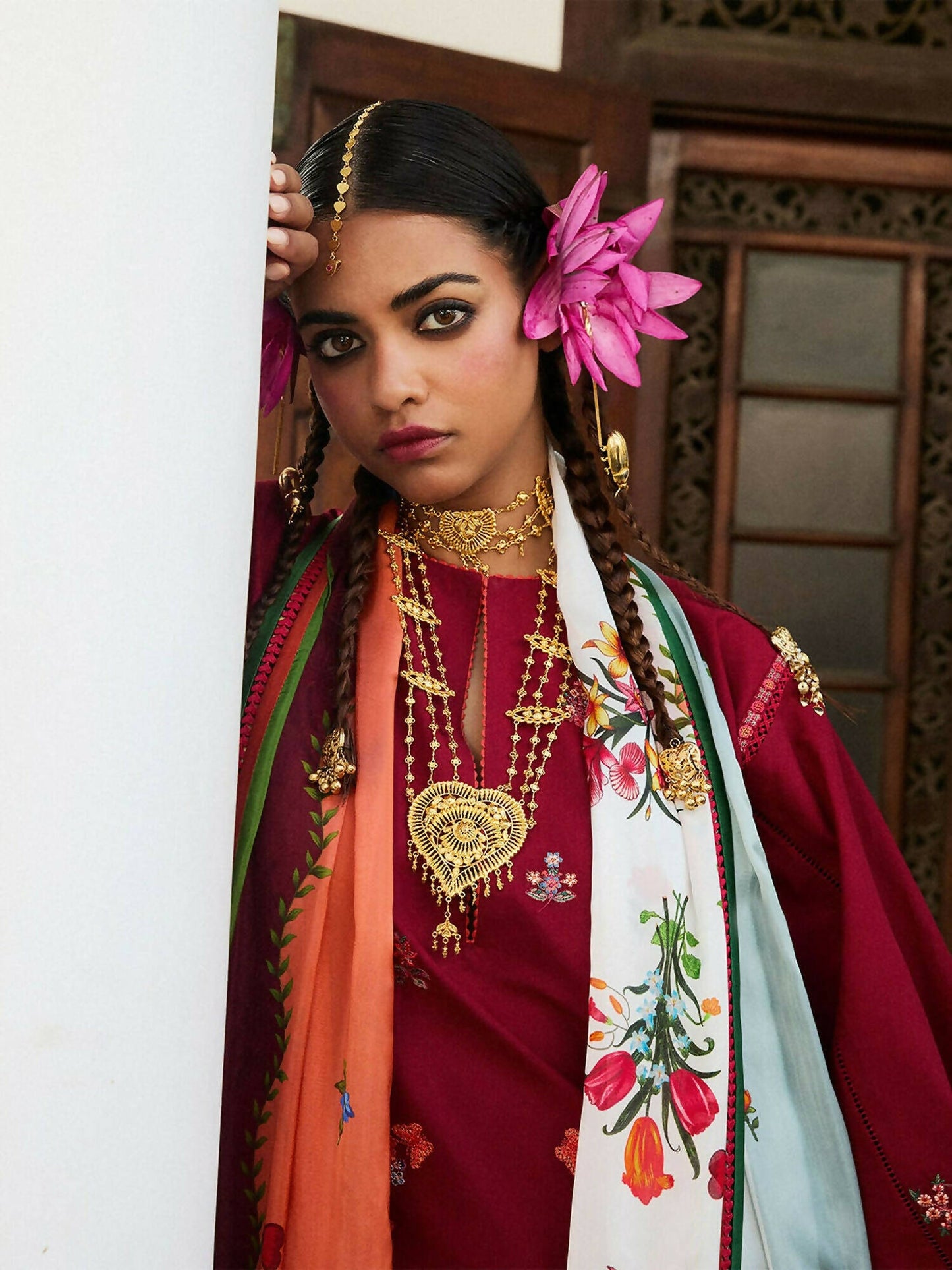Jugnu by Hussain Rehar SS'25 Cotton Embroidered Unstitched 3-Piece Suit-Kunar