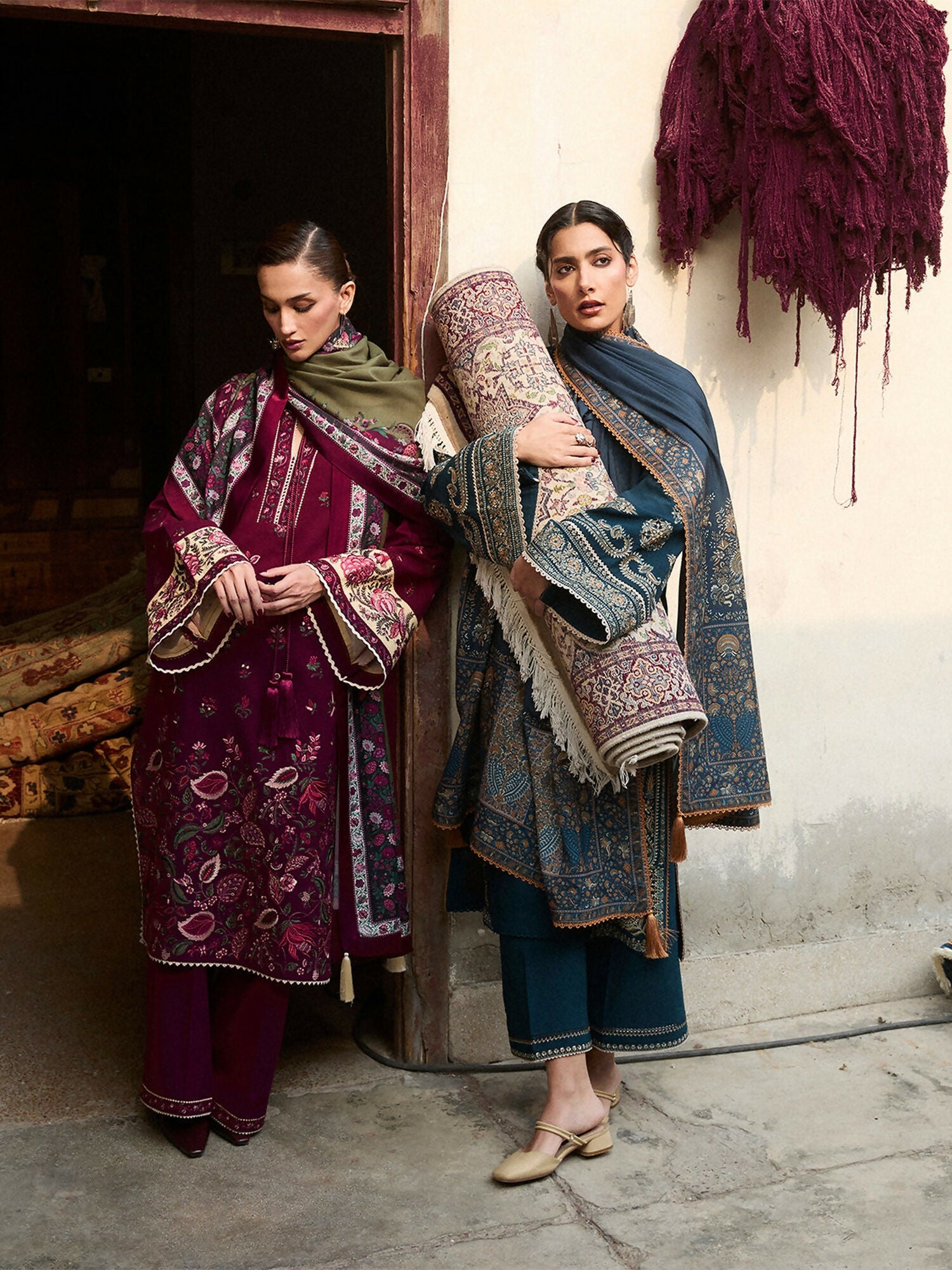 Jugnu by Hussain Rehar Karandi AW'25 Edit III Embroidered Unstitched 3-Piece Suit-Tiran