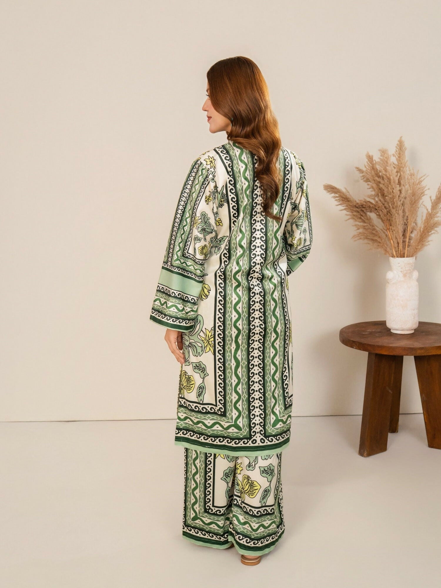 Stylish Collection Velvet Vogue Printed Co-Ord Set-Green Mint