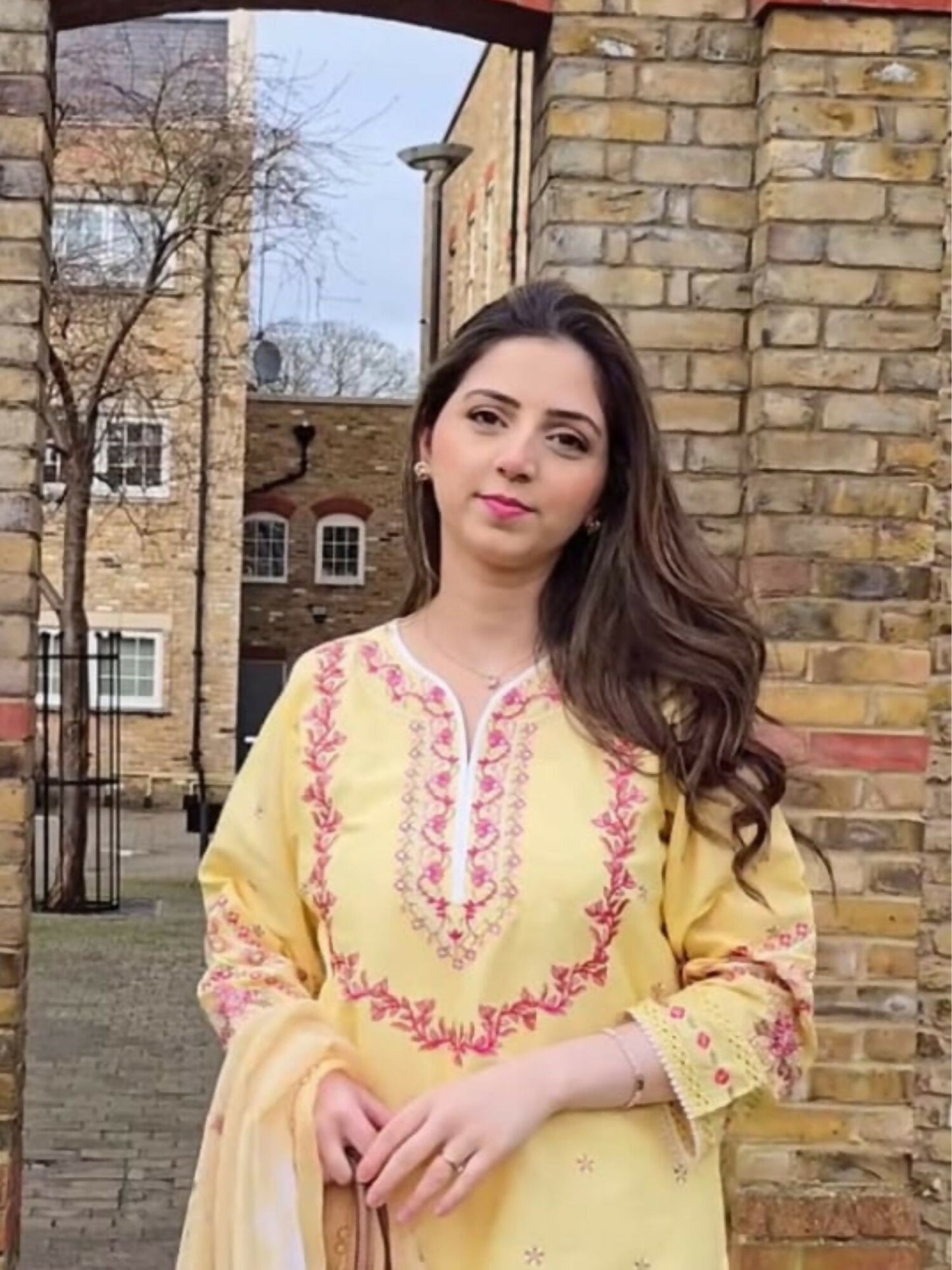 Zeephire Cotton Lawn Embroidered Stitched 3-Piece Suit-Zara