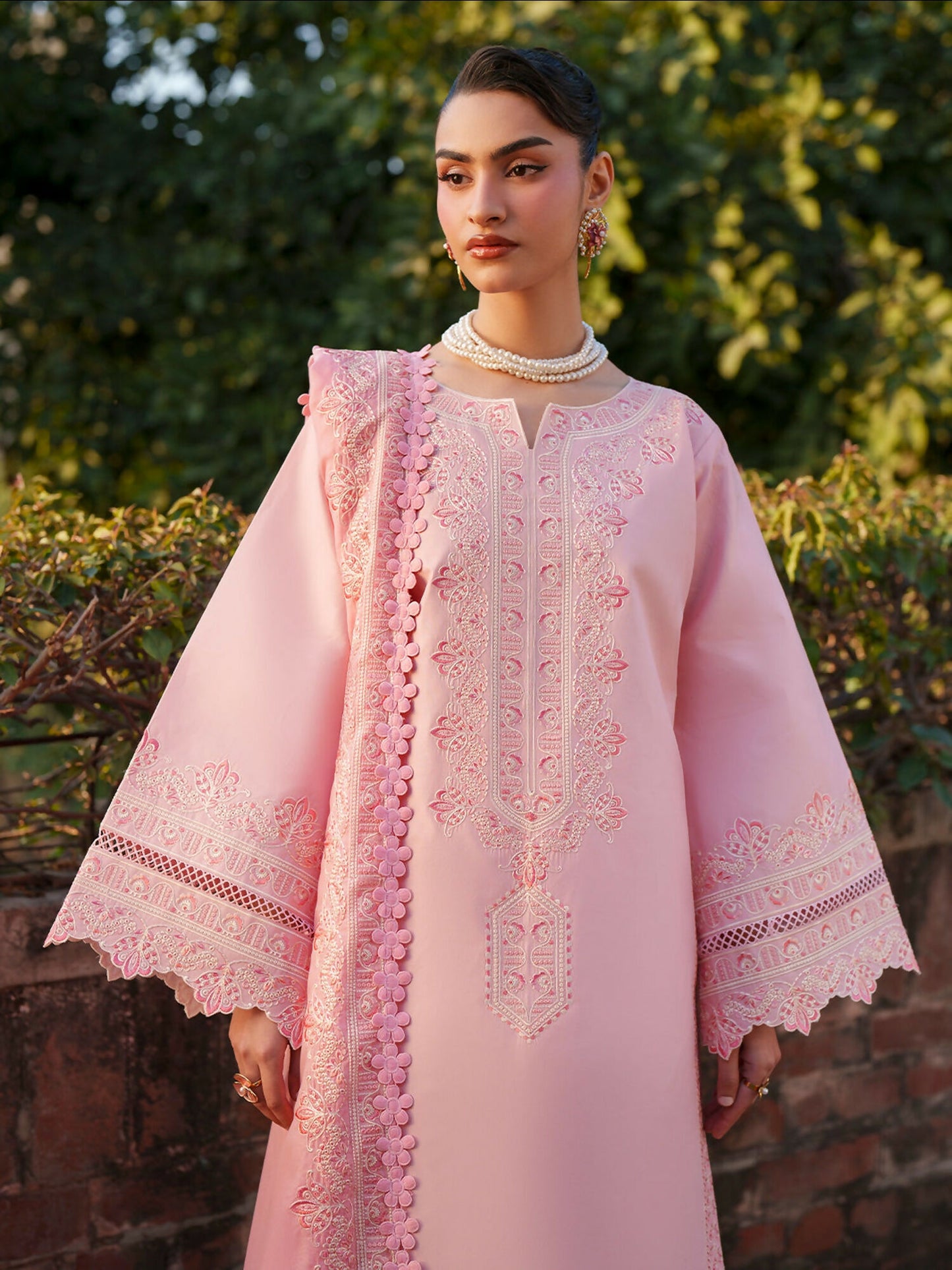 Mahnur Fiona Lawn'26 Embroidered Unstitched 3-Piece Suit-F-13