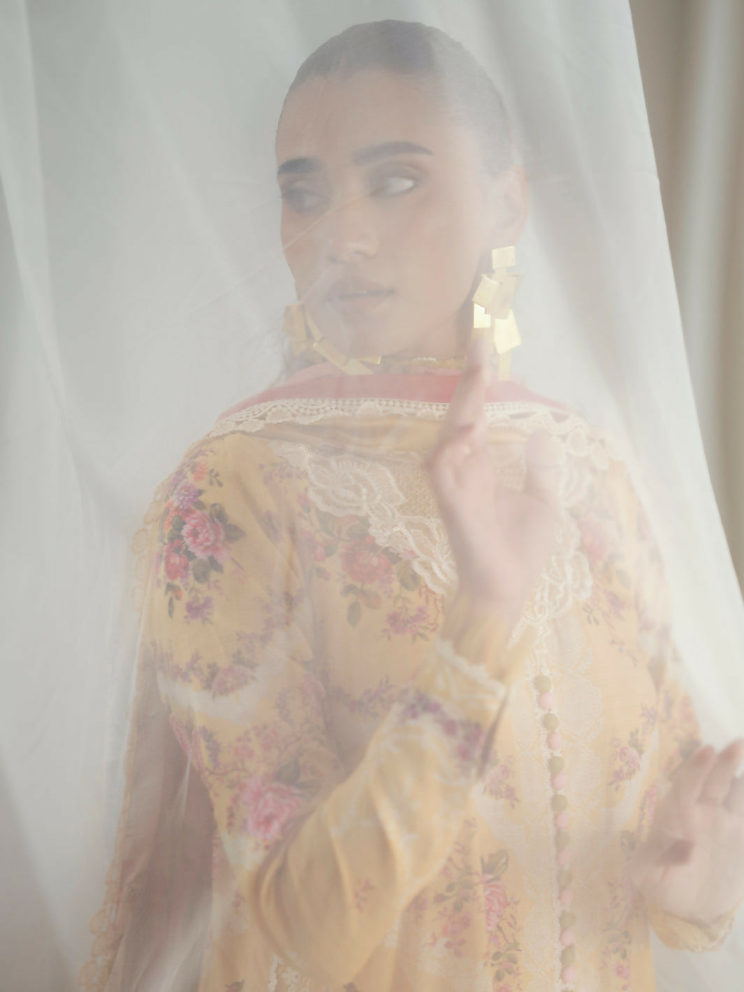 Binilyas Eres Bonita Viscose Embroidered Stitched 3-Piece Suit-1101-B