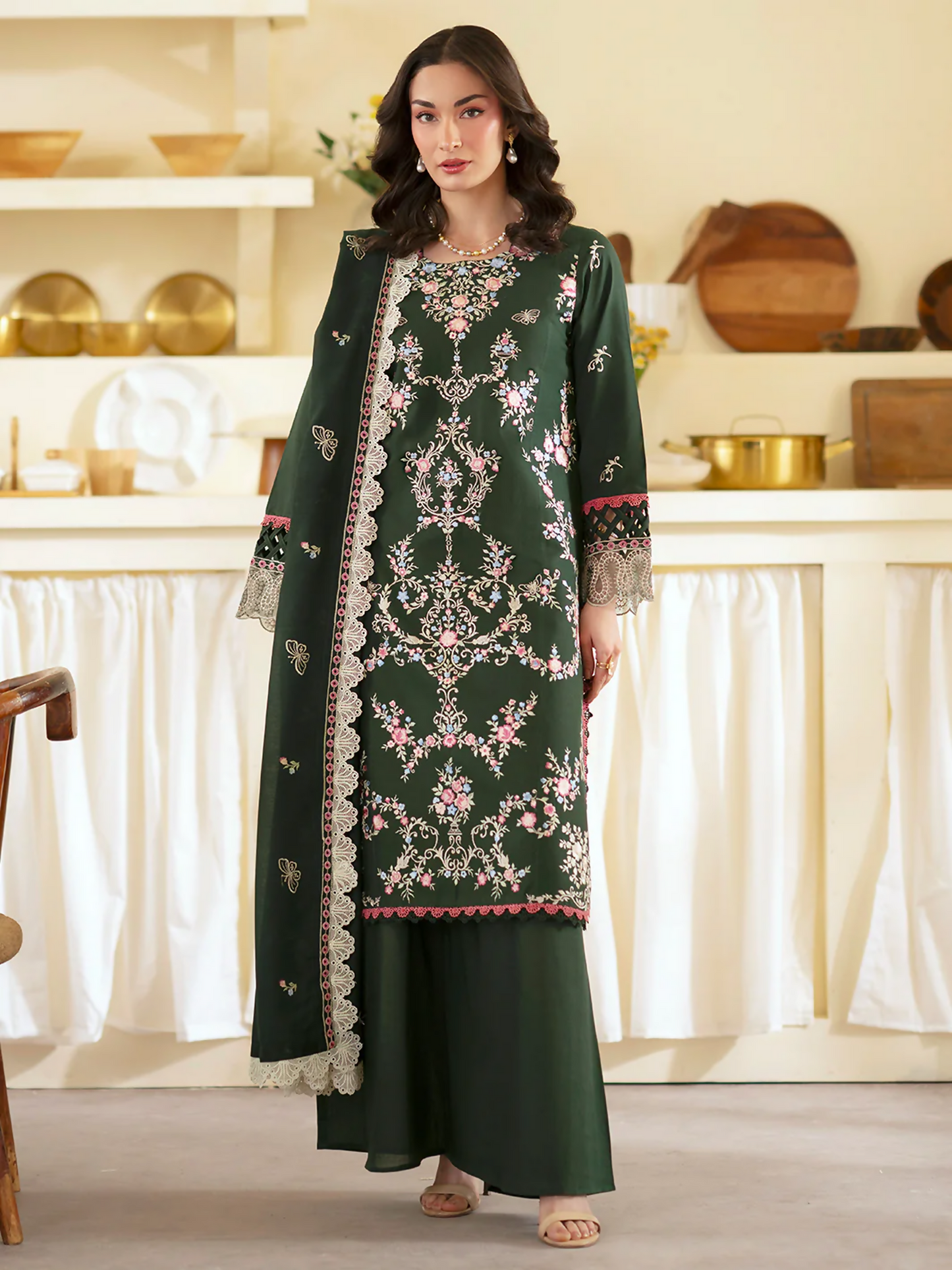 Mahnur Ember Lawn Embroidered Stitched 3-Piece Suit-EM-011