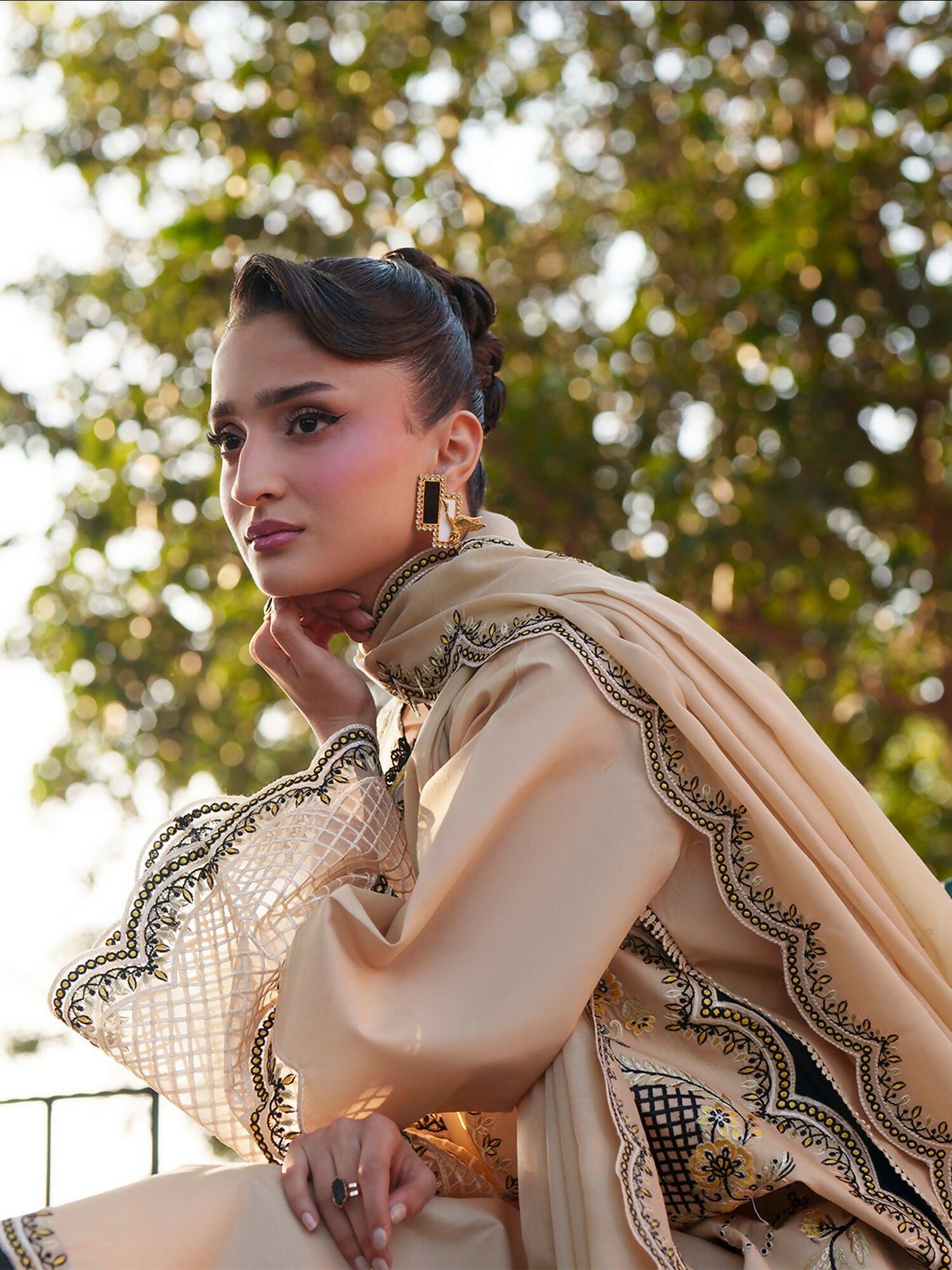 Mahnur Fiona Lawn'26 Embroidered Unstitched 3-Piece Suit-F-04