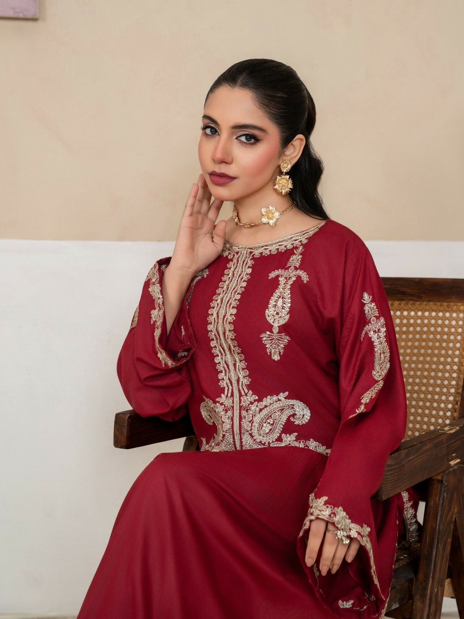 Stylish Collection Amaya Pret Linen Embroidered Stitched 2-Piece Suit-Alishba