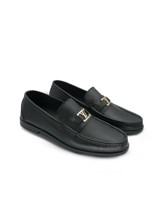 Cow leather casual shoes with a classic design, rubber sole for grip, and lightweight comfort—perfect for both casual and semi-formal wear.