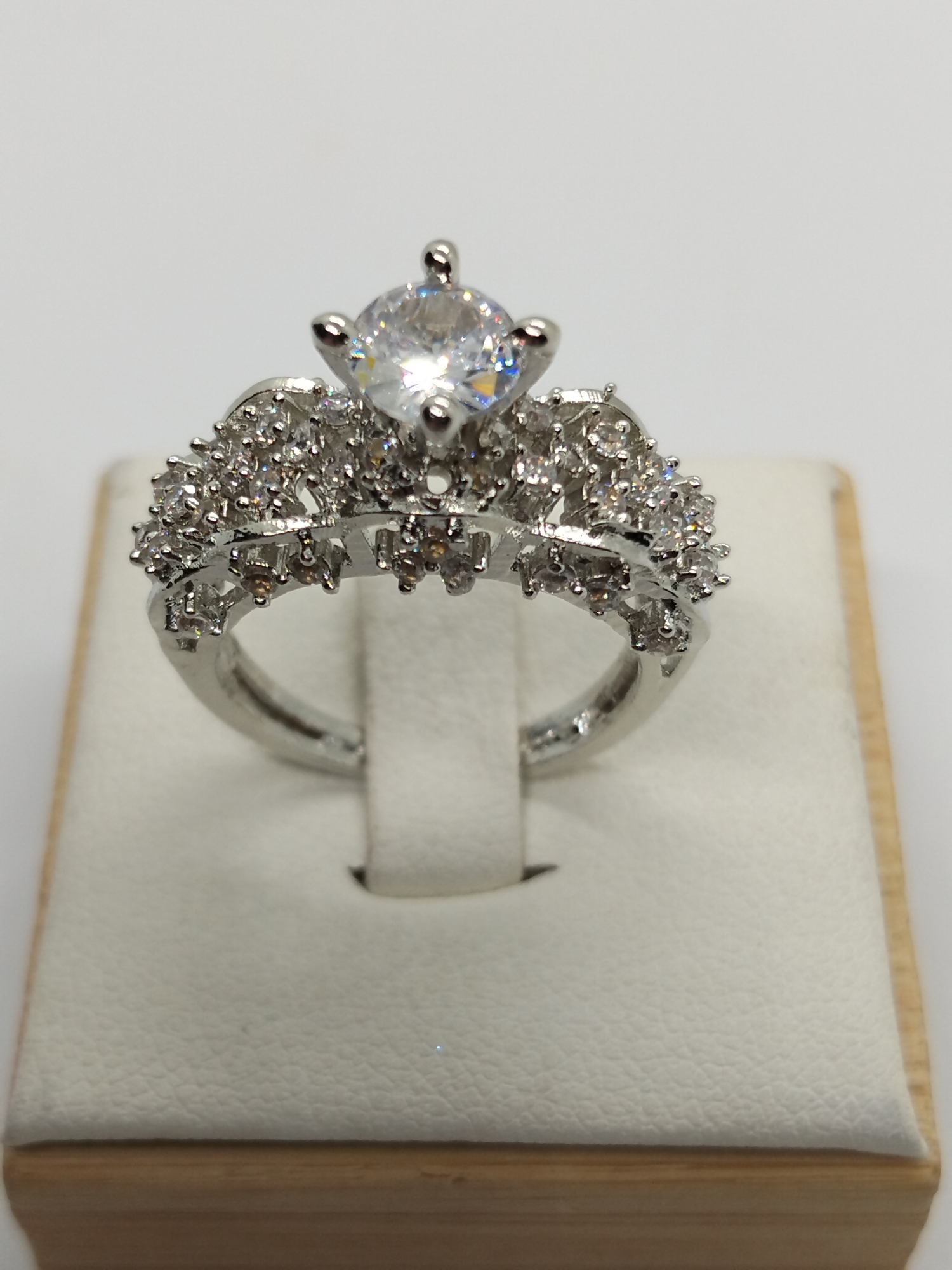 H&A Jewellery One Carat Silver Rhodium Plated Ring