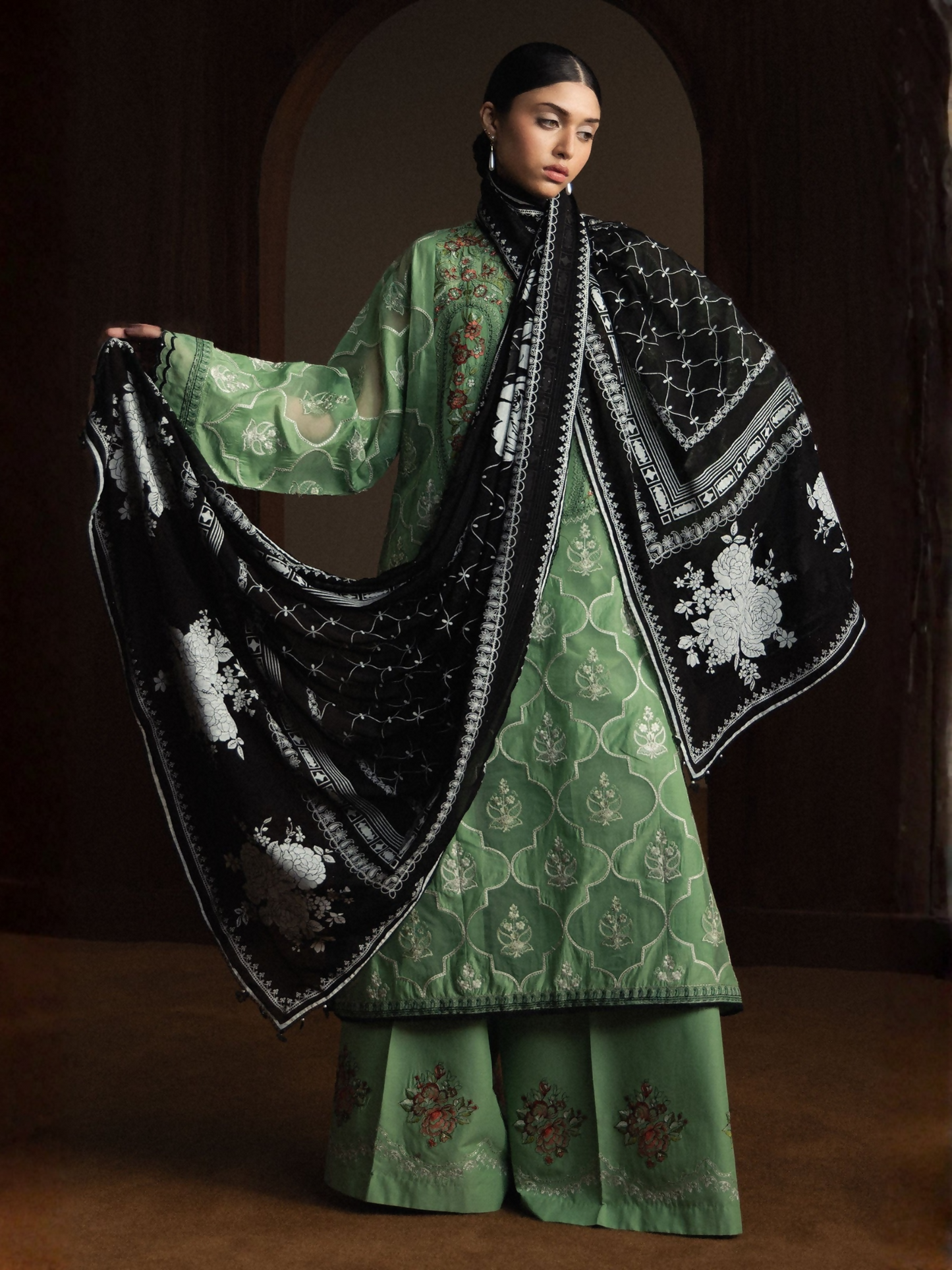 Zara ShahJahan Satori'26 Lawn Embroidered Unstitched 3-Piece Suit-Midoriya-D6