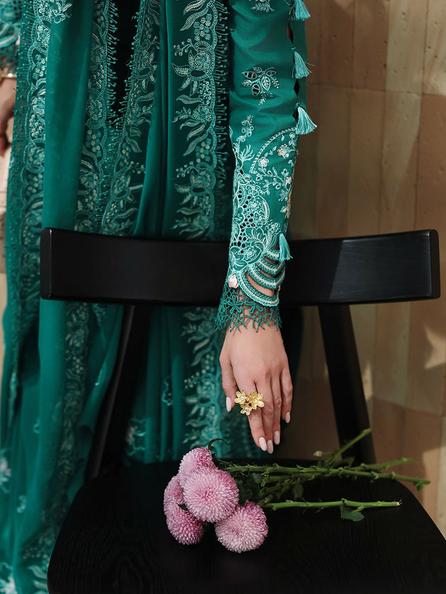 Qalamkar Chikankari Eid Edit'26 Lawn Embroidered Unstitched 3-Piece Suit-CM-07 Rogue