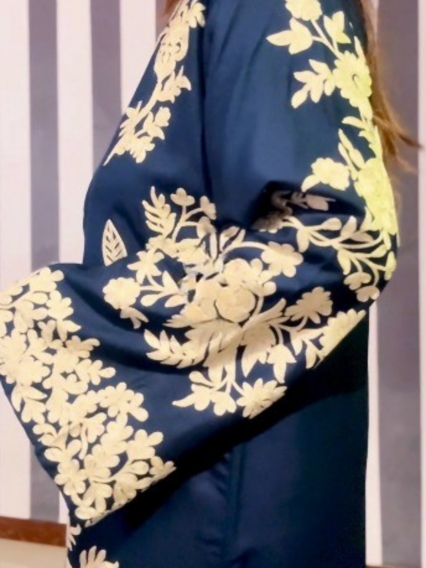 Zeephire Linen Embroidered Stitched 3-Piece Suit-Kawiya