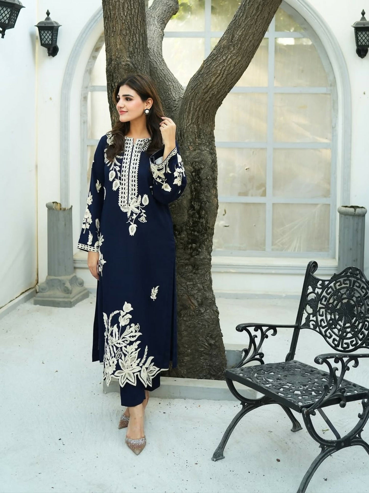 Tawakal Closet Linen Embroidered Stitched 3-Piece Suit-Izna