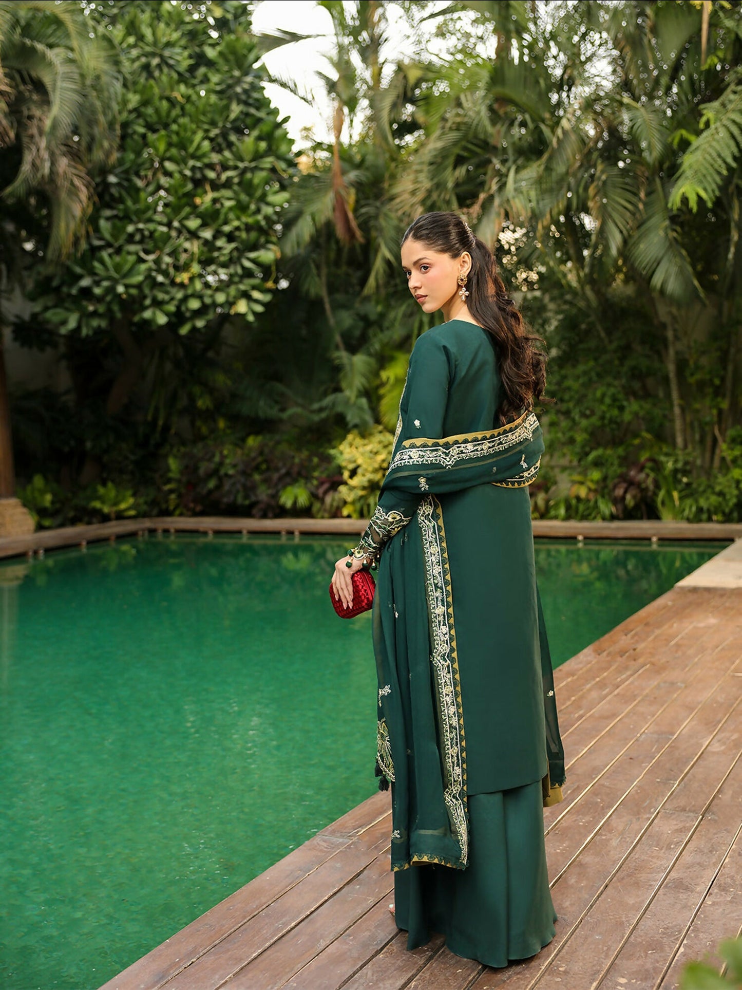 Mahnur Shanaya Vol 2 Lawn Embroidered Unstitched 3-Piece Suit-SH-13