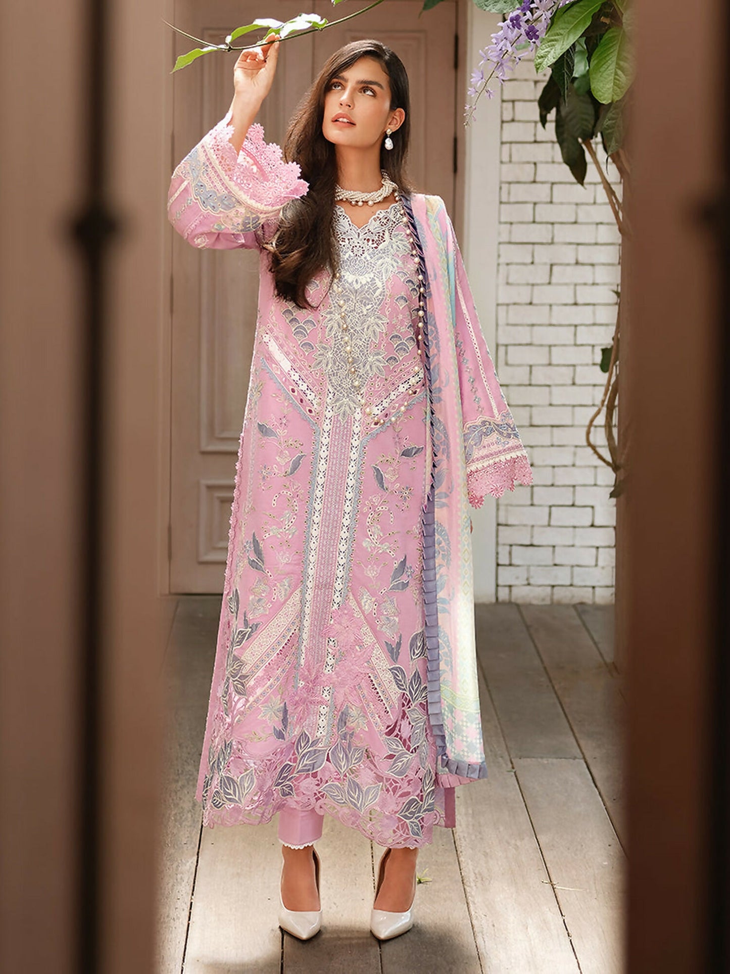 Mushq A Moi Luxury Lawn Embroidered Unstitched 3-Piece Suit-Endless Love