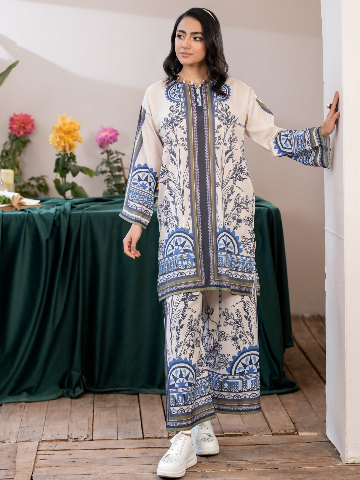 Panache Apparel Crepe De Luxe Crepe Printed Co-Ord Set-Trails