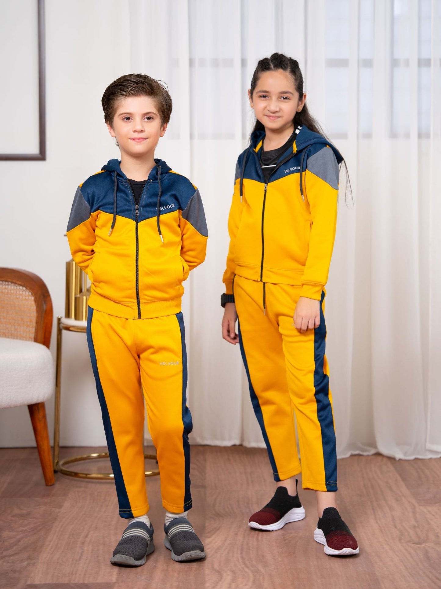 Velvour Fleece Hooded Tracksuit-VWT29-A