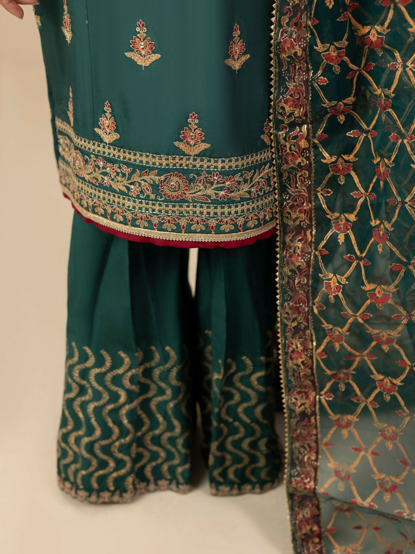 Shurooq Garden Of Dreams Silk Embroidered Stitched 3-Piece Suit-Dalaila