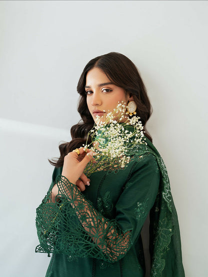 Mahnur Sera Pret'26 Jacquard Lawn Embroidered Unstitched 3-Piece Suit-SP-02