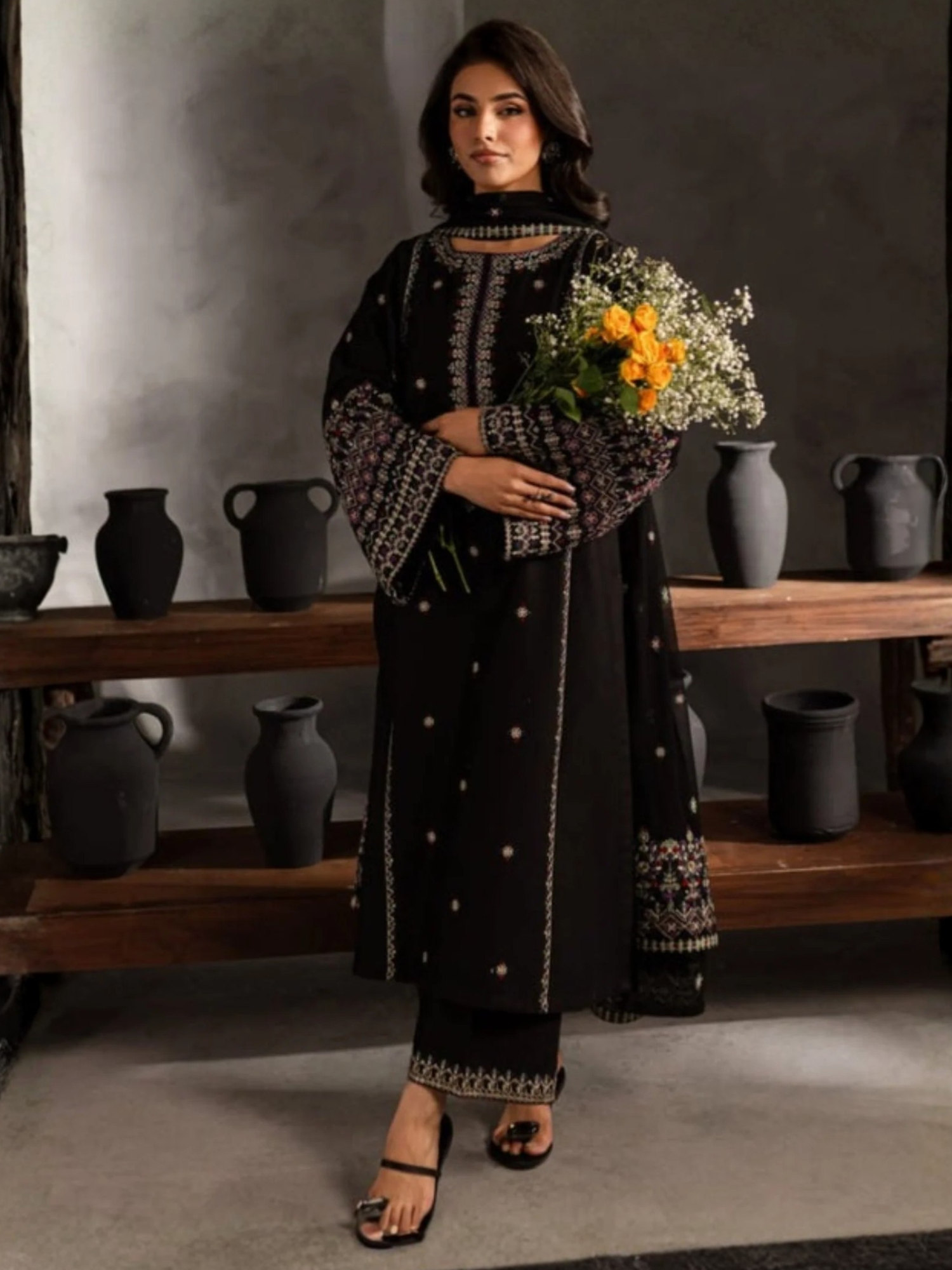 Black-Ayat Closet Linen Embroidered Stitched 3-Piece Suit-Black Hooriya