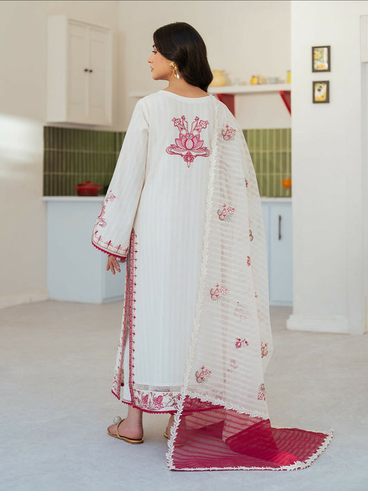 Mahnur Sera Pret'26 Jacquard Lawn Embroidered Stitched 3-Piece Suit-SP-05