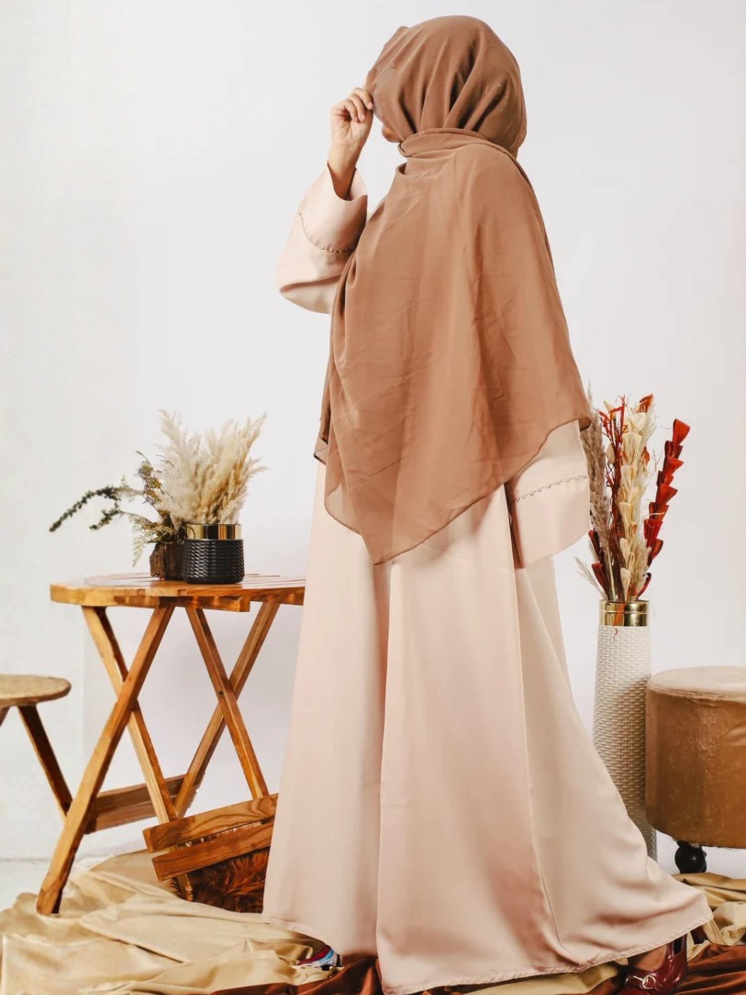 Beige-Nourah Nida Abaya-Mina