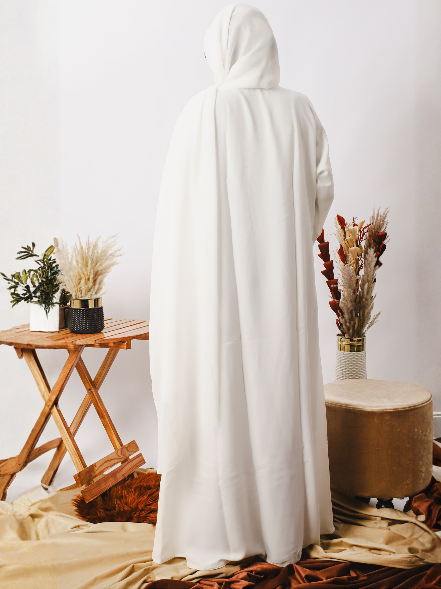 White-Nourah Korean Nida Abaya-Noor