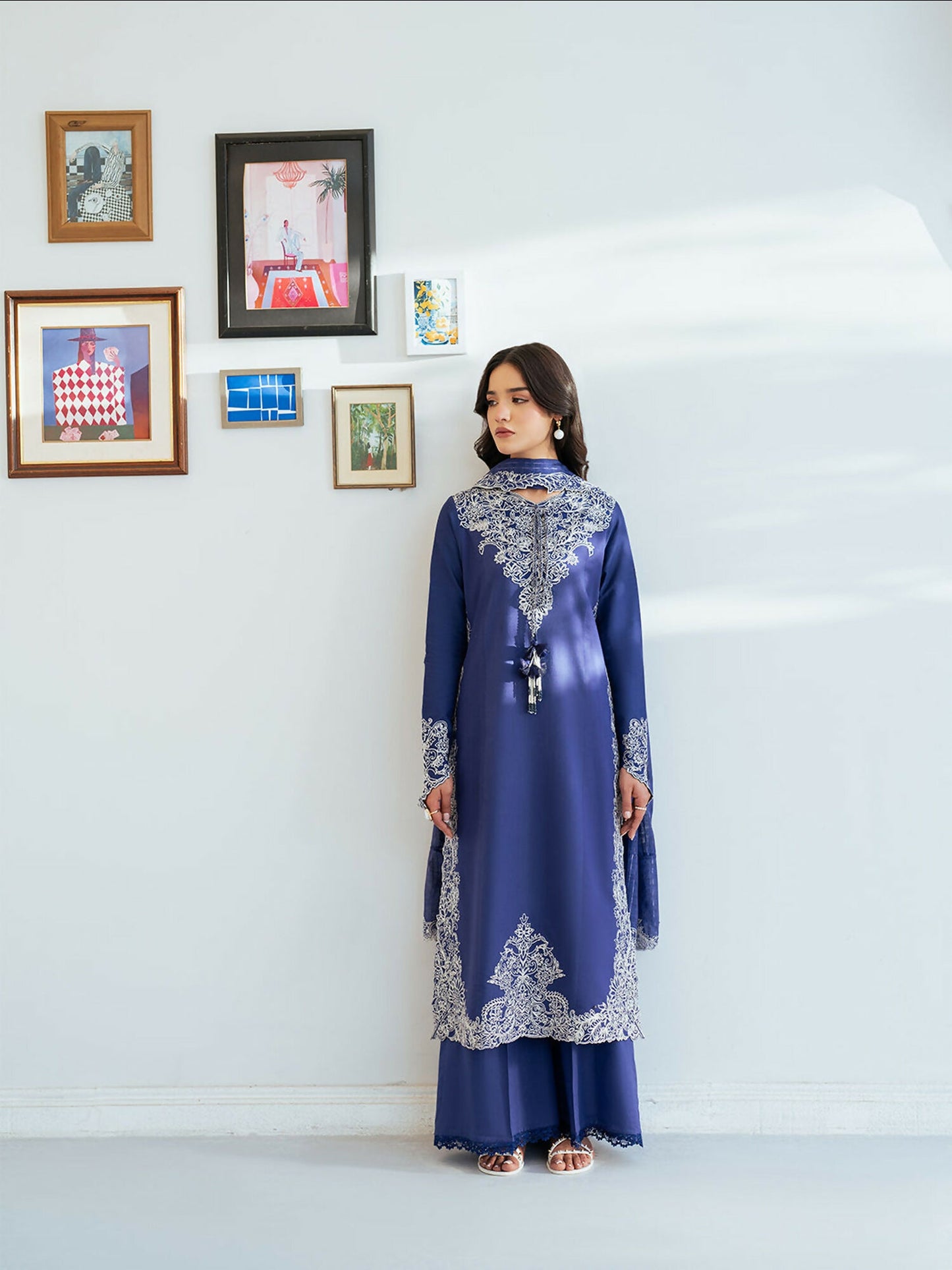 Mahnur Sera Pret'26 Lawn Embroidered Unstitched 3-Piece Suit-SP-01